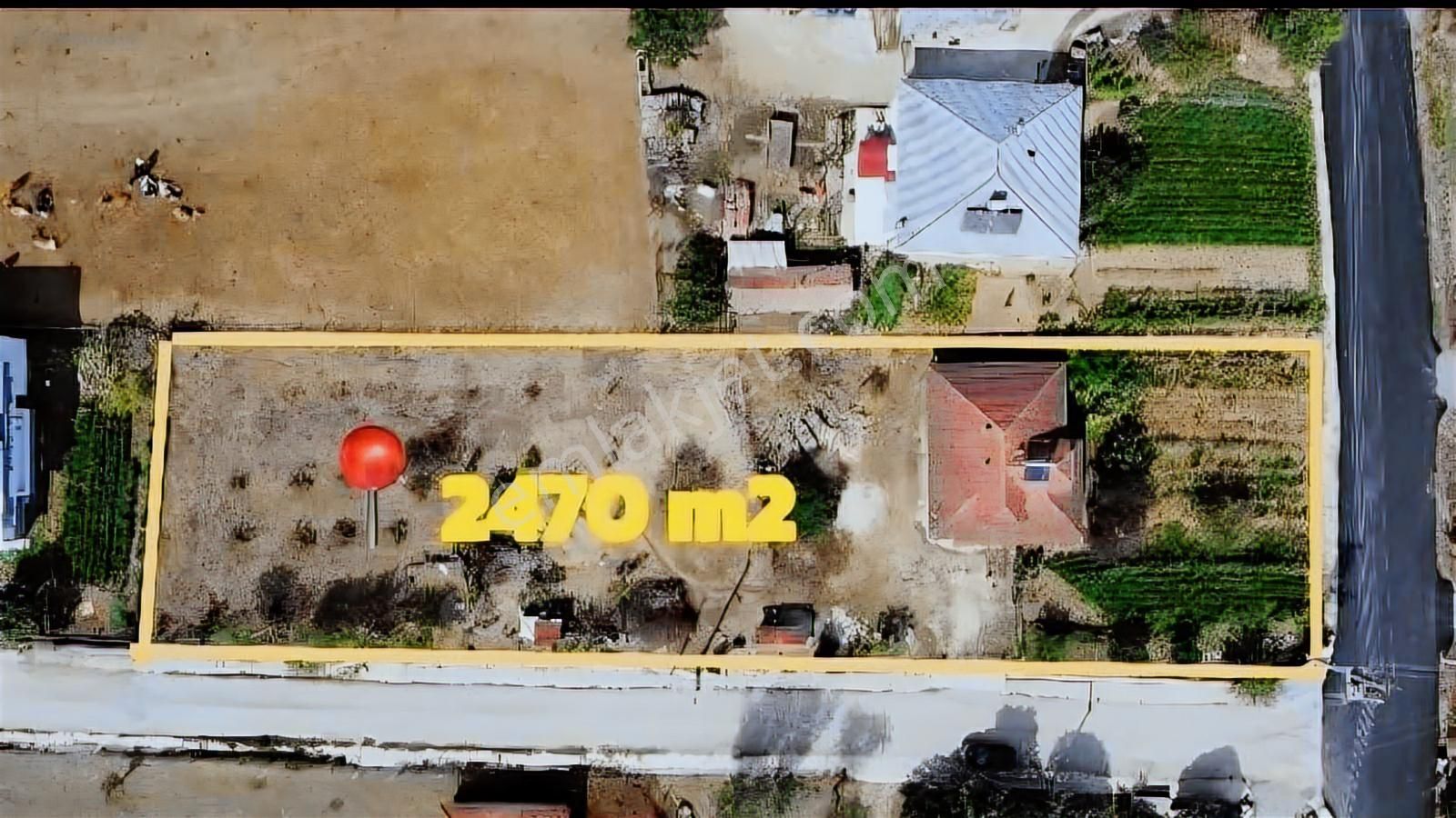 Satılık 3+1 Müstakil Ev Ve 2470 M2 Bahçe - Görsel 2