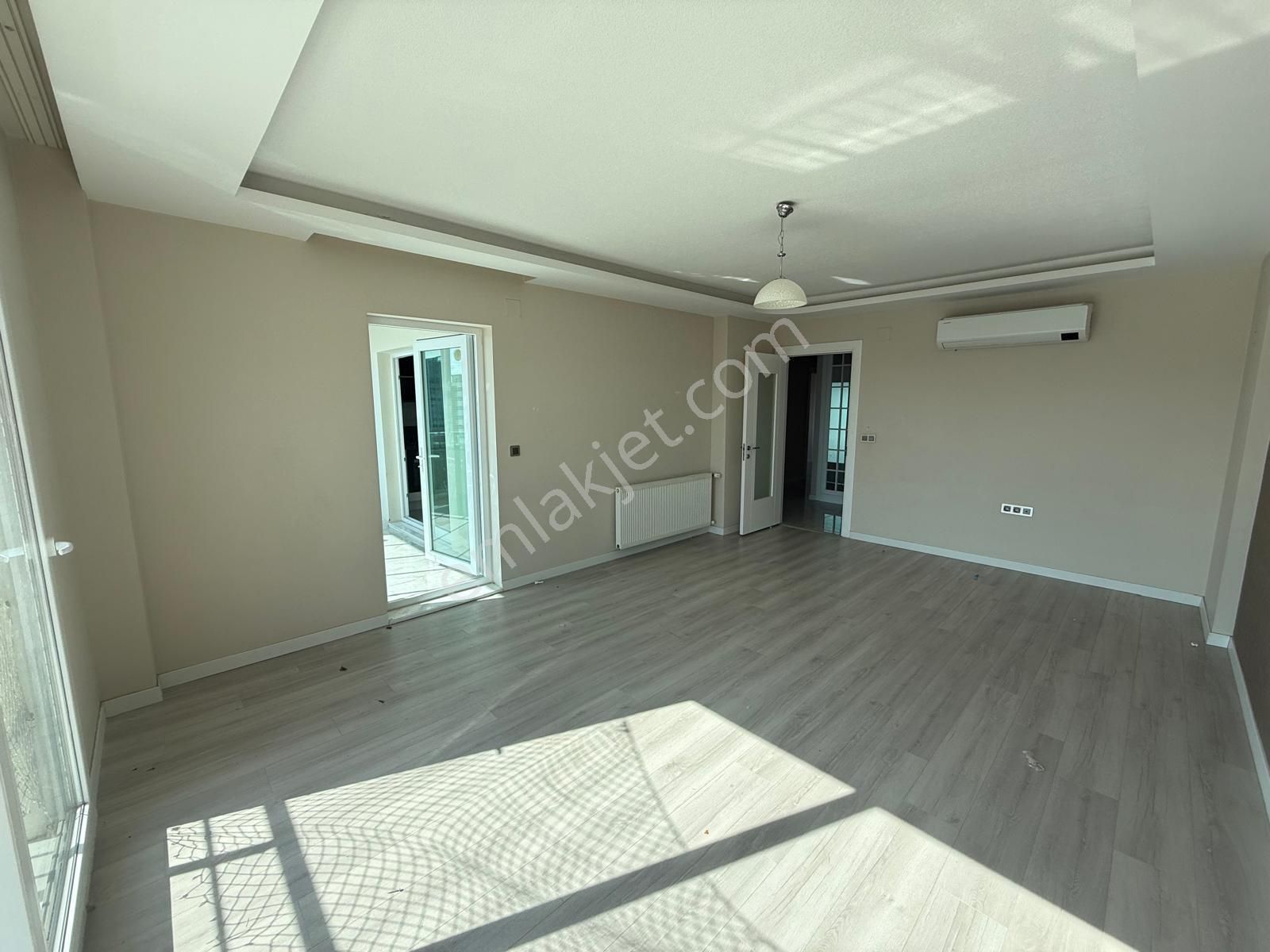 Gürselpaşada Merkezi Konumda Dgazlı Kmutfak Geniş 4+1 - Görsel 3