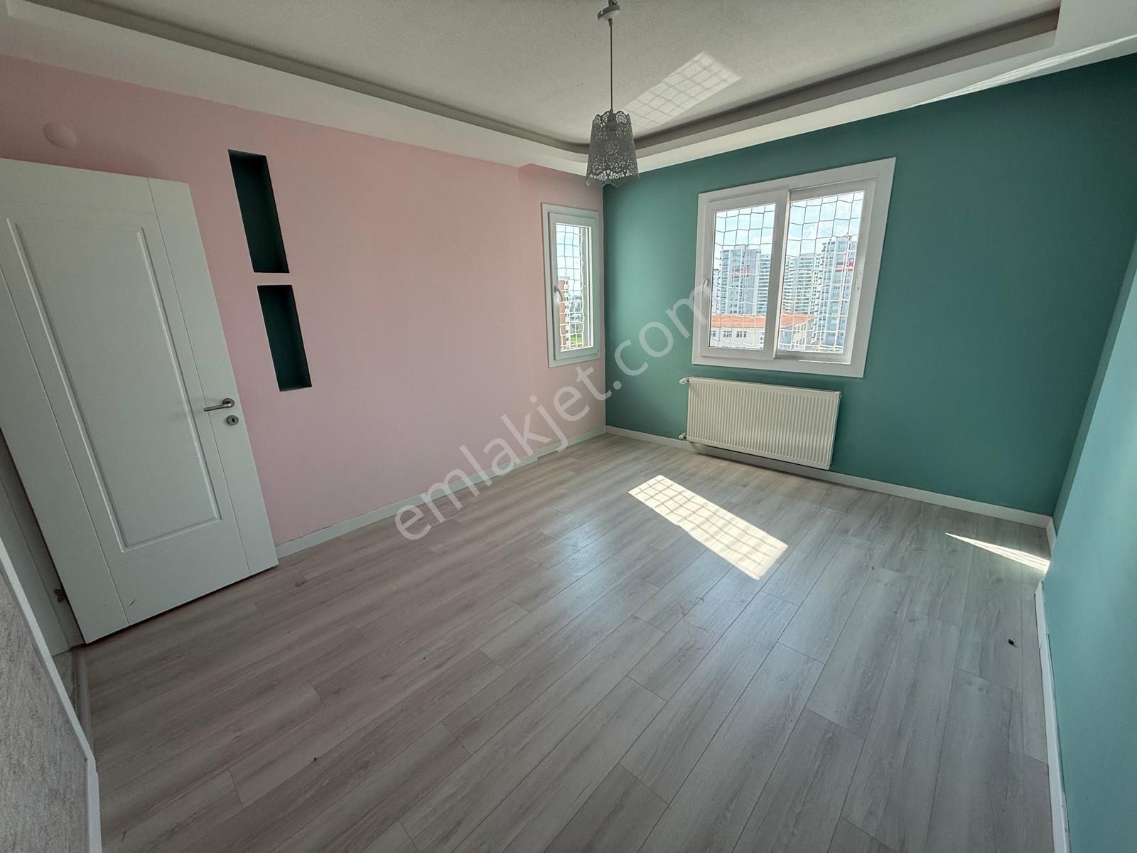 Gürselpaşada Merkezi Konumda Dgazlı Kmutfak Geniş 4+1 - Görsel 10