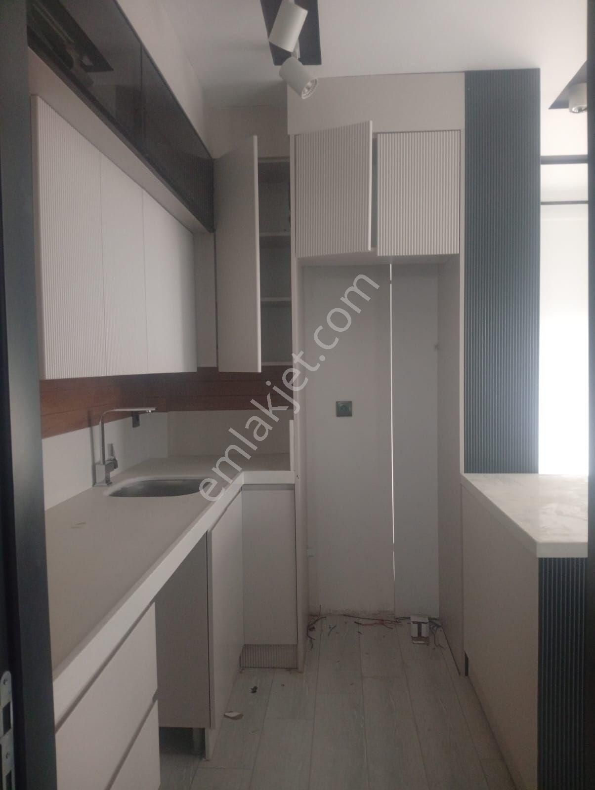Sahibinden Ertuğrul Gazide 2+1 Açık Mutfak Yatay Mimarî Sıfır Krediye Uygun - Görsel 15