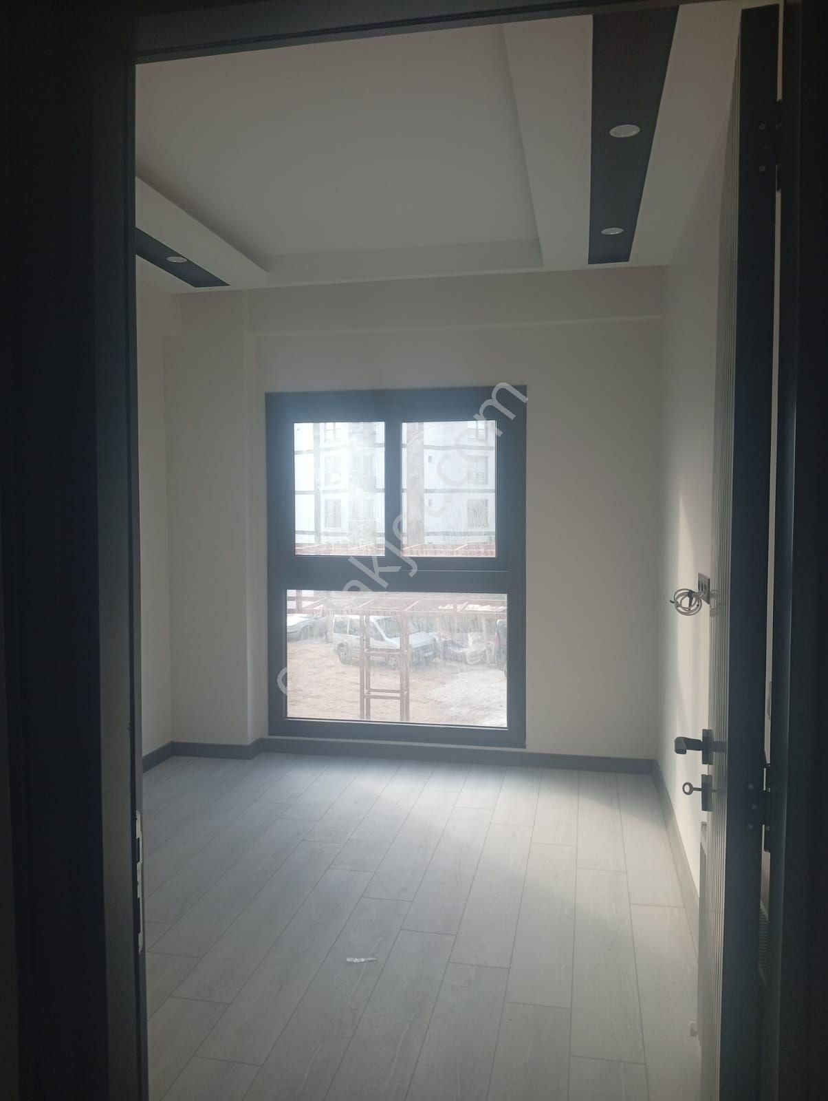 Sahibinden Ertuğrul Gazide 2+1 Açık Mutfak Yatay Mimarî Sıfır Krediye Uygun - Görsel 11