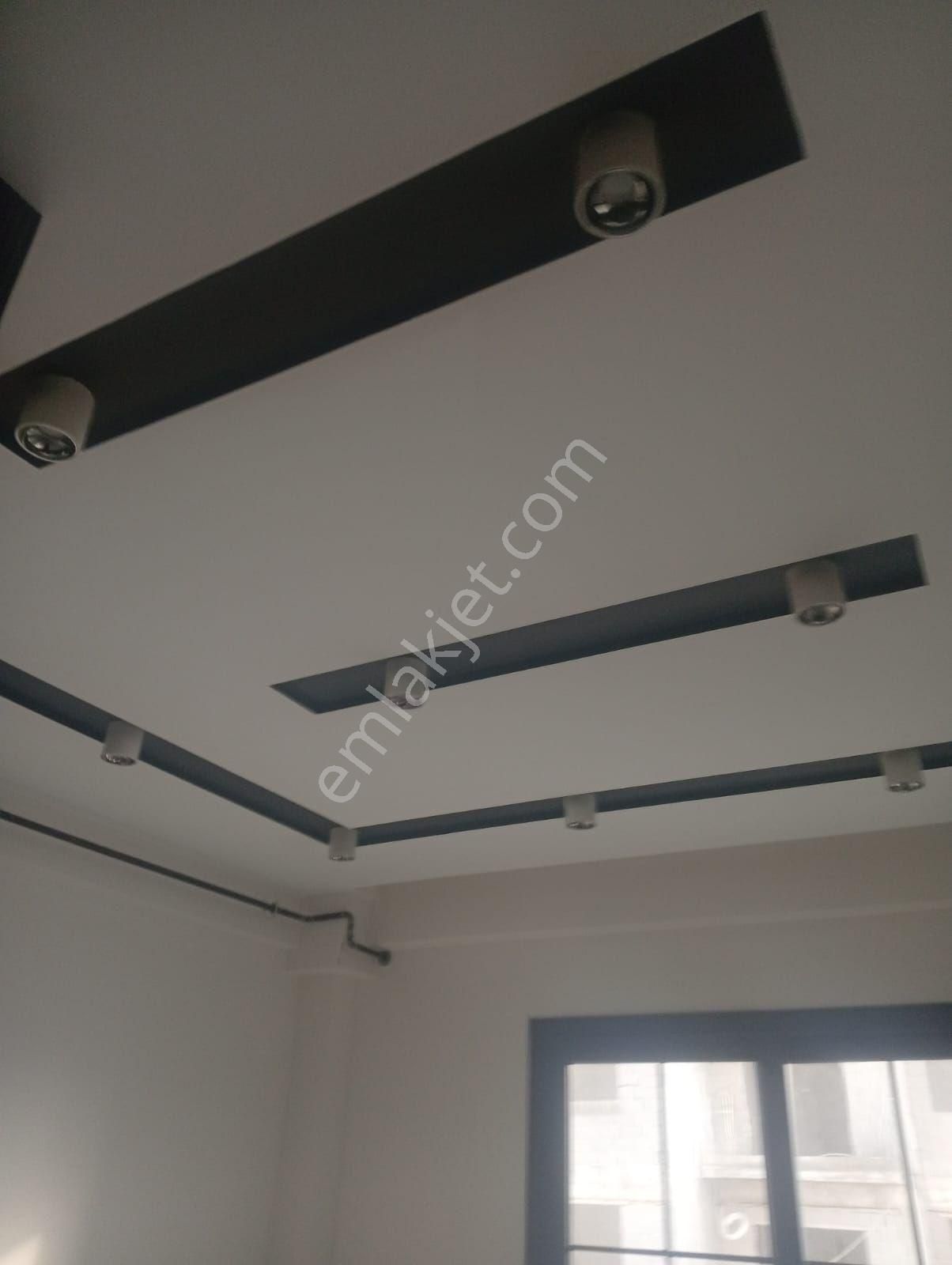 Sahibinden Ertuğrul Gazide 2+1 Açık Mutfak Yatay Mimarî Sıfır Krediye Uygun - Görsel 23