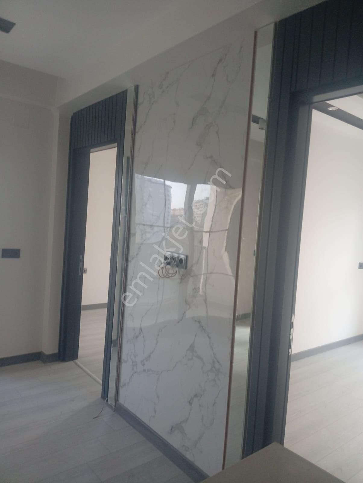 Sahibinden Ertuğrul Gazide 2+1 Açık Mutfak Yatay Mimarî Sıfır Krediye Uygun - Görsel 19