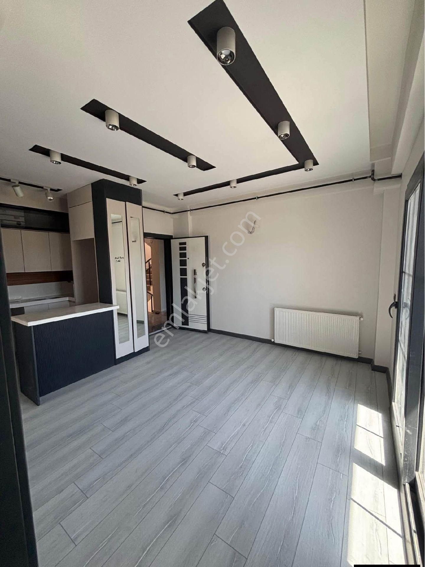 Sahibinden Ertuğrul Gazide 2+1 Açık Mutfak Yatay Mimarî Sıfır Krediye Uygun