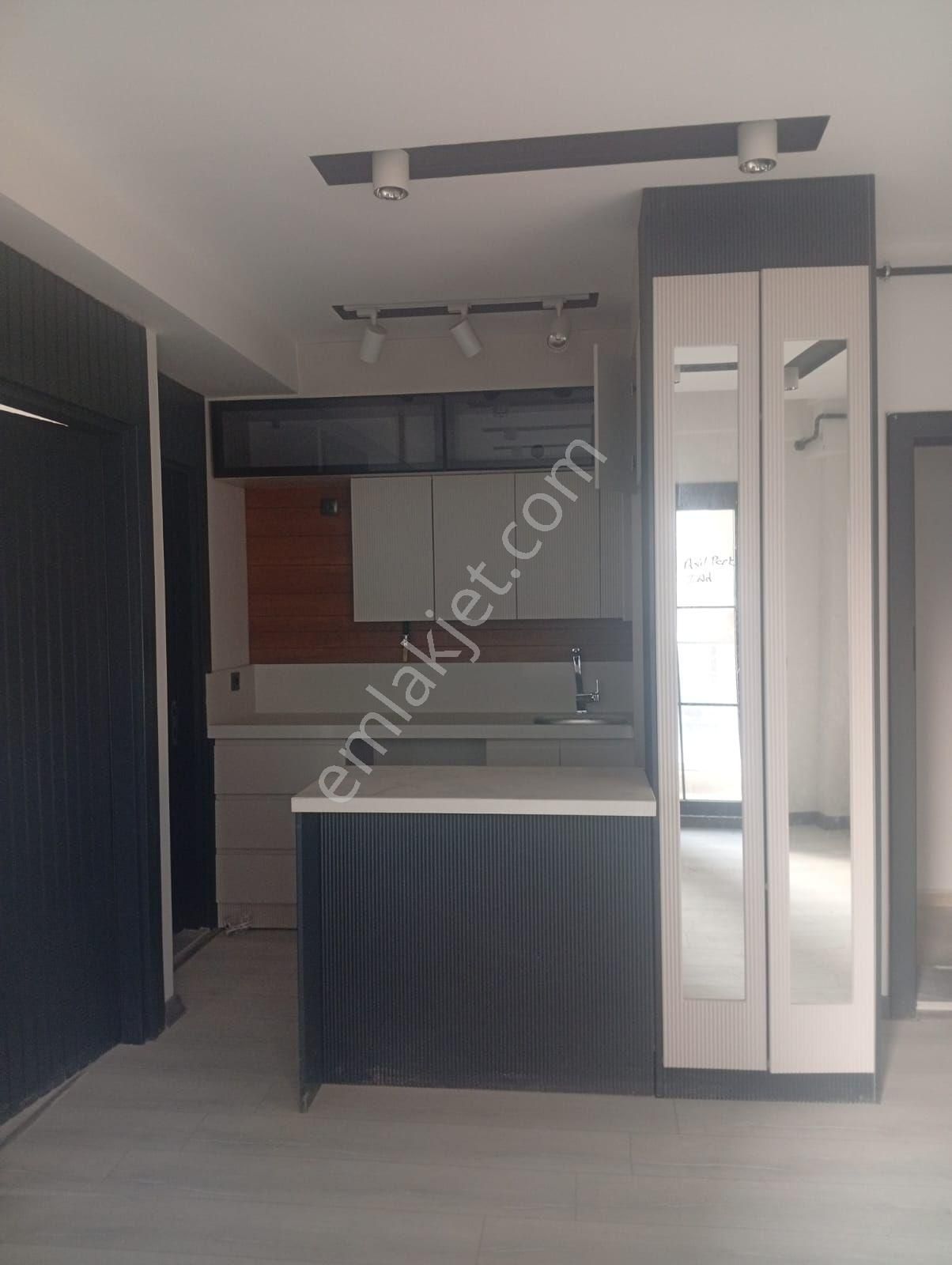 Sahibinden Ertuğrul Gazide 2+1 Açık Mutfak Yatay Mimarî Sıfır Krediye Uygun - Görsel 10