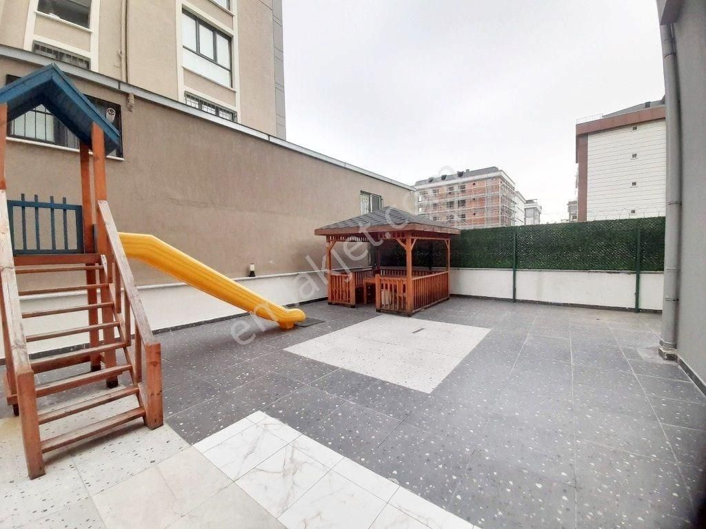 Beylikdüzü Kavaklıda Kiralık Eşyalı 2+1 Daire Oturuma Kullanıma Hazır - Görsel 18