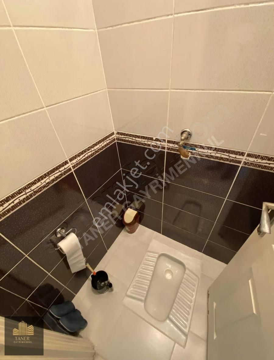 Taner Emlak'dan 11 Yaşında Satılık Ters Dubleks Daire - Görsel 2