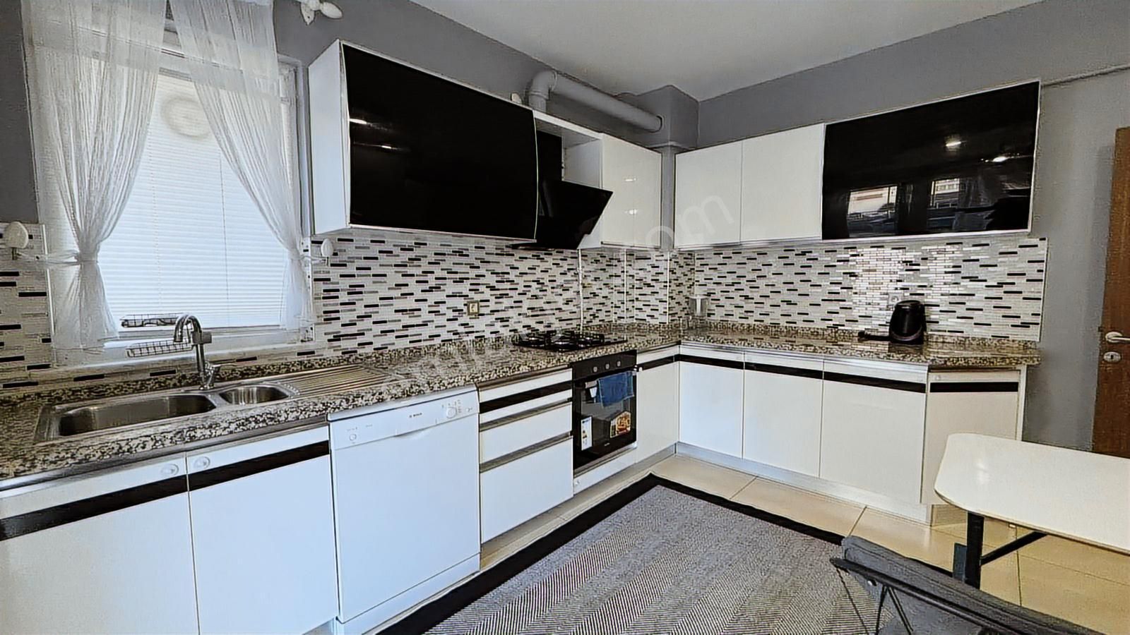 İldem Ödül Trend Sitesinde İçi Yapılı 3+1 Satılık Geniş Daire - Görsel 17