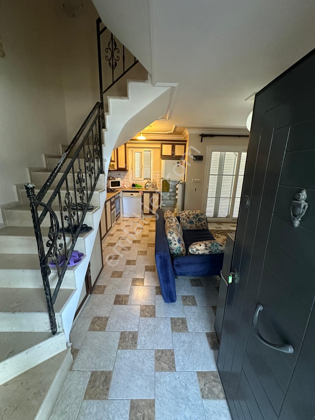 Kuşadası Davutlar Sevgi Plajına Yakın Satılık Villa - Görsel 18