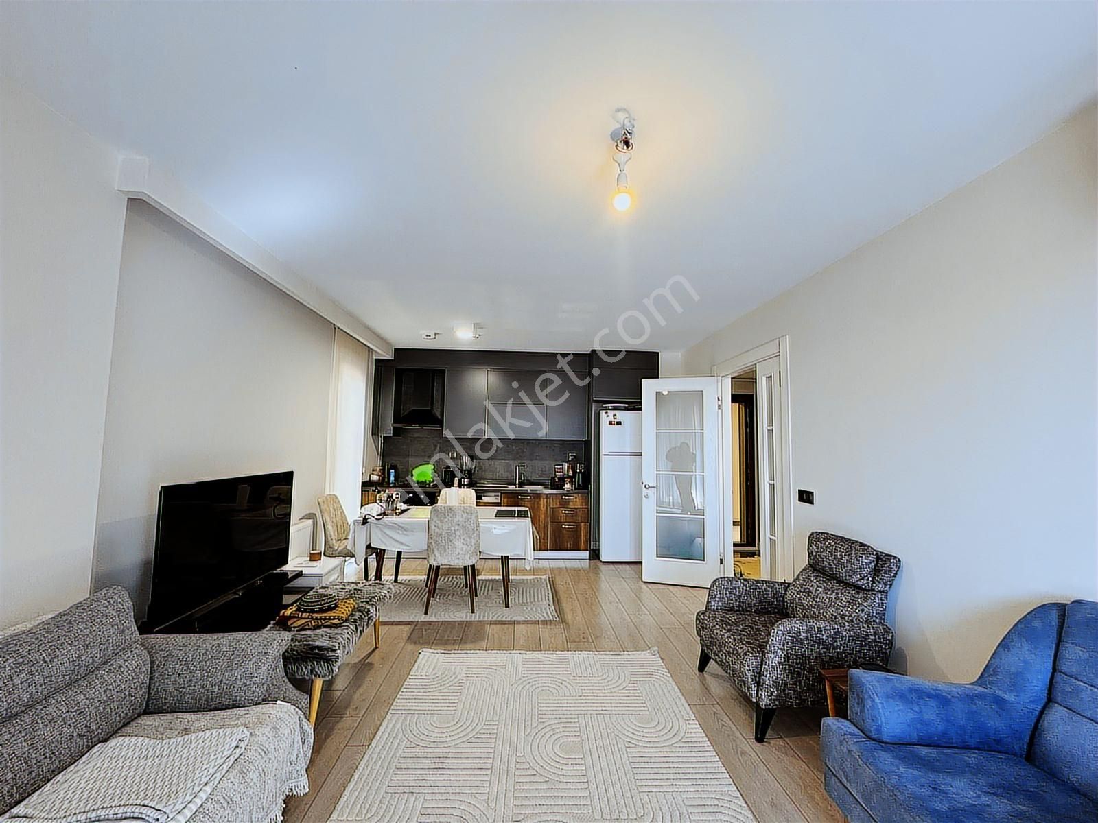 Şile İdealist Cadde Sitesi Ön Cephe Büyük Teraslı 2+1 Kiralık - Görsel 17
