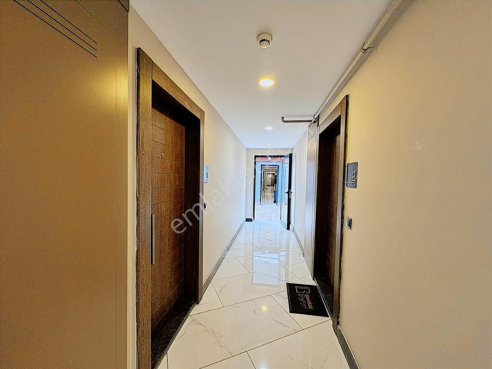 Şile İdealist Cadde Sitesi Ön Cephe Büyük Teraslı 2+1 Kiralık - Görsel 12