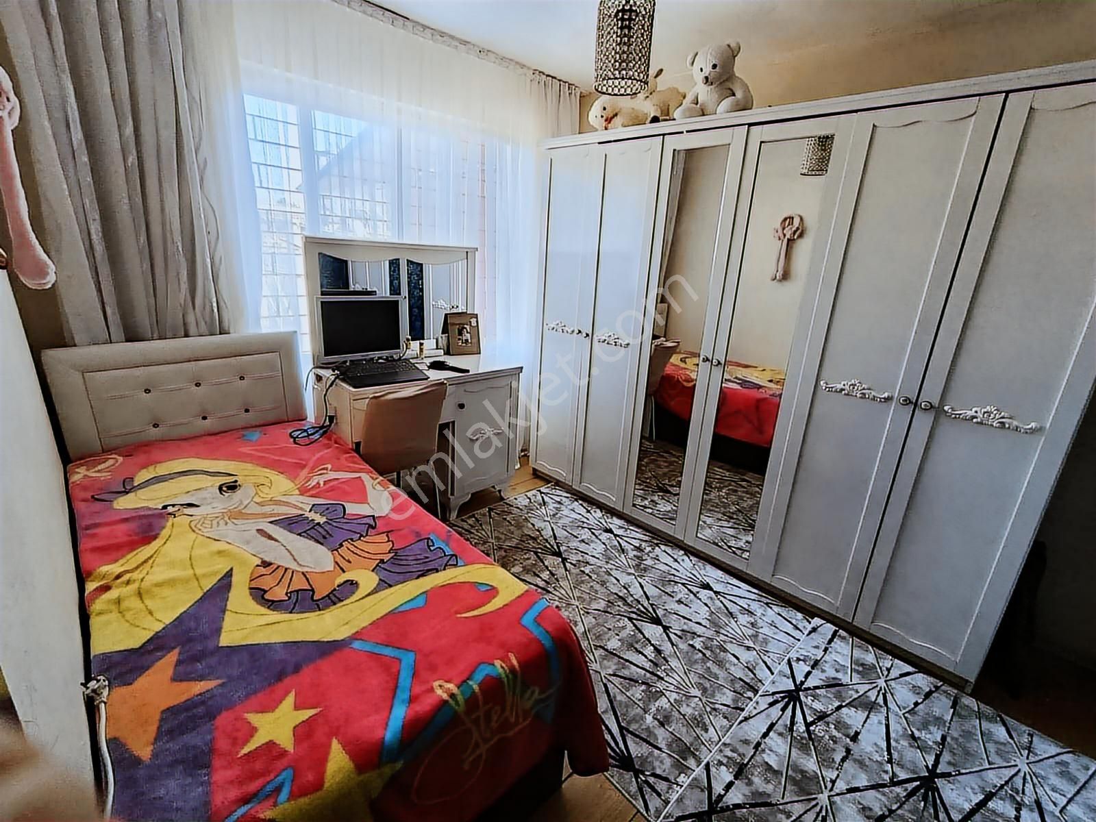 Cumhuriyet`te Merkezi Konumda Geniş Teraslı 3+1 Satılık - Görsel 17