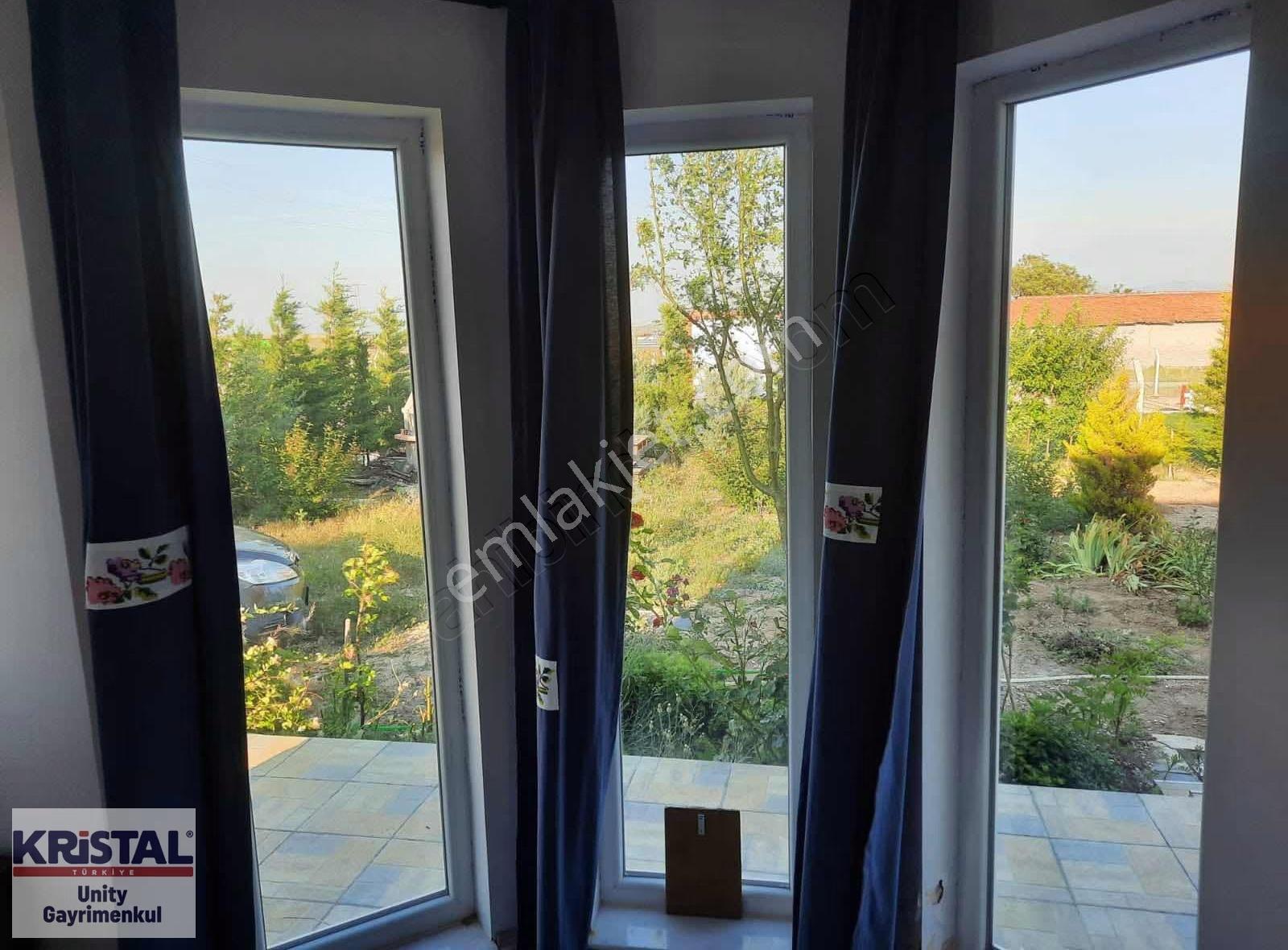 Değişören'de Satılık Müstakil Ev Ve Arsası (eşyalı) - Görsel 13