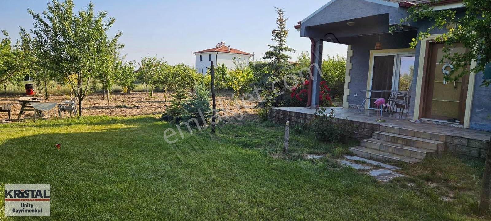 Değişören'de Satılık Müstakil Ev Ve Arsası (eşyalı) - Görsel 18