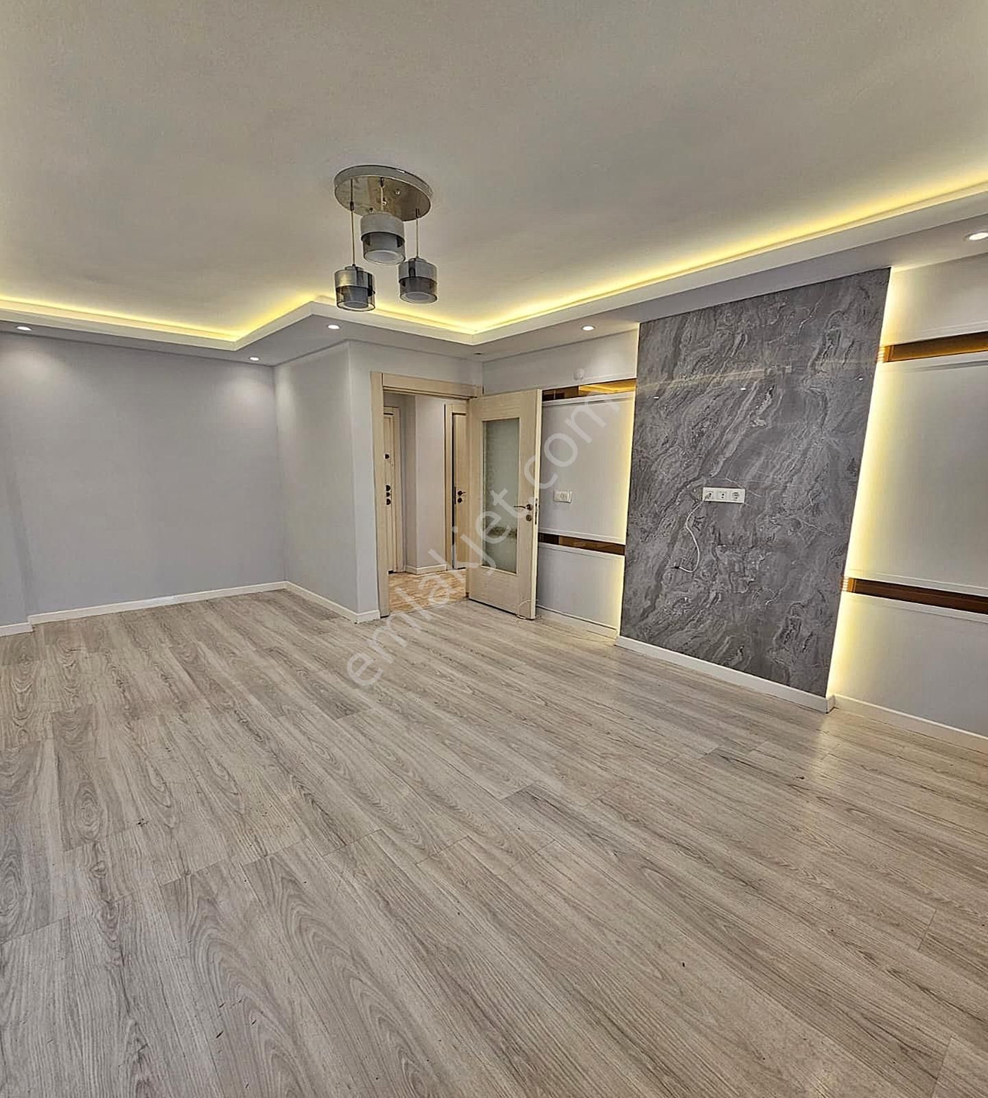 Beylikdüzü Merkezi'nde Full Dekorlu Sıfır Masrafla Satılık 2+1 - Görsel 10