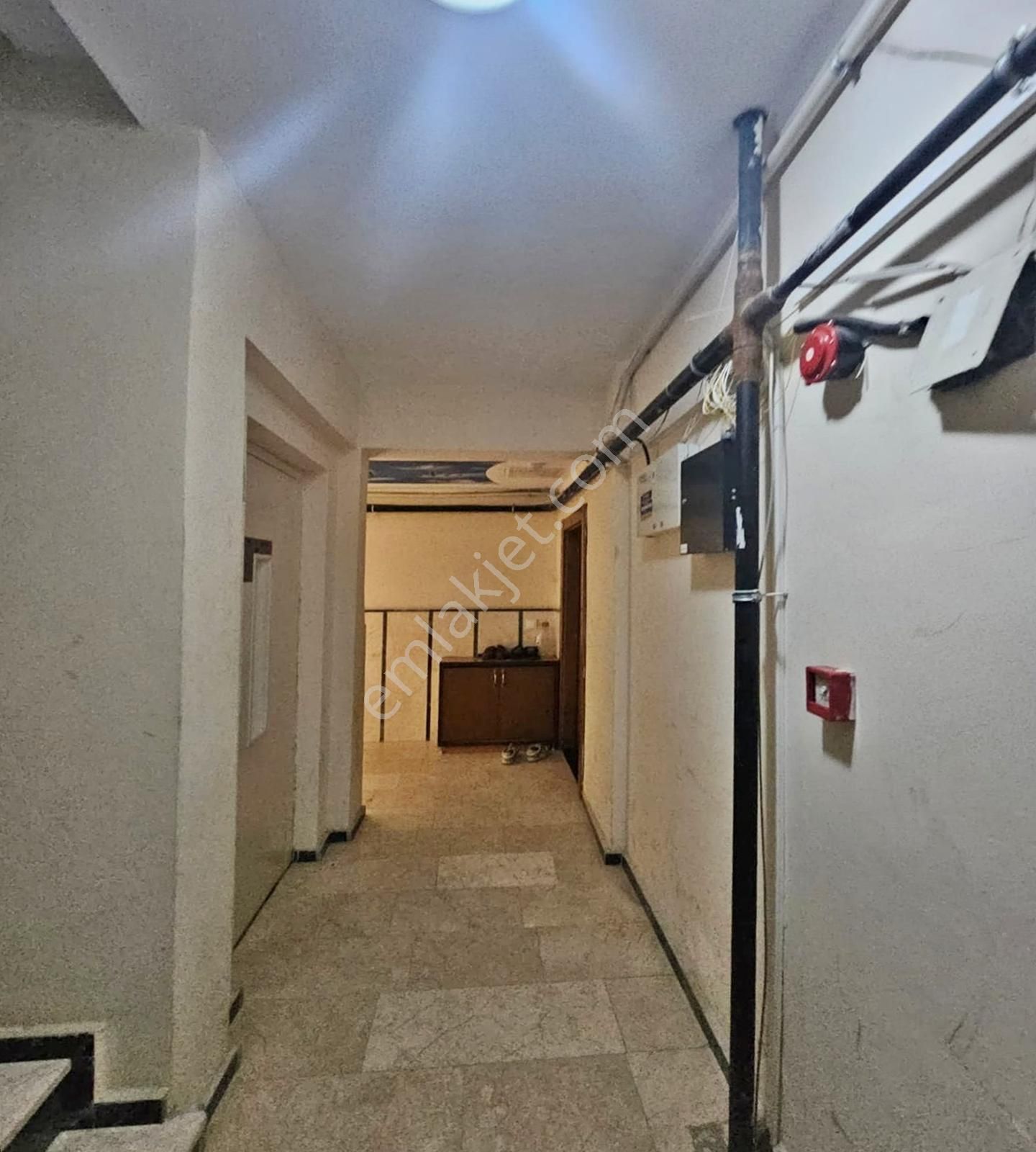 Beylikdüzü Merkezi'nde Full Dekorlu Sıfır Masrafla Satılık 2+1 - Görsel 23