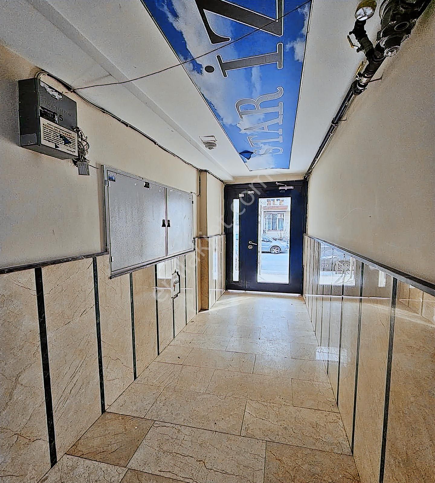 Beylikdüzü Merkezi'nde Full Dekorlu Sıfır Masrafla Satılık 2+1 - Görsel 14