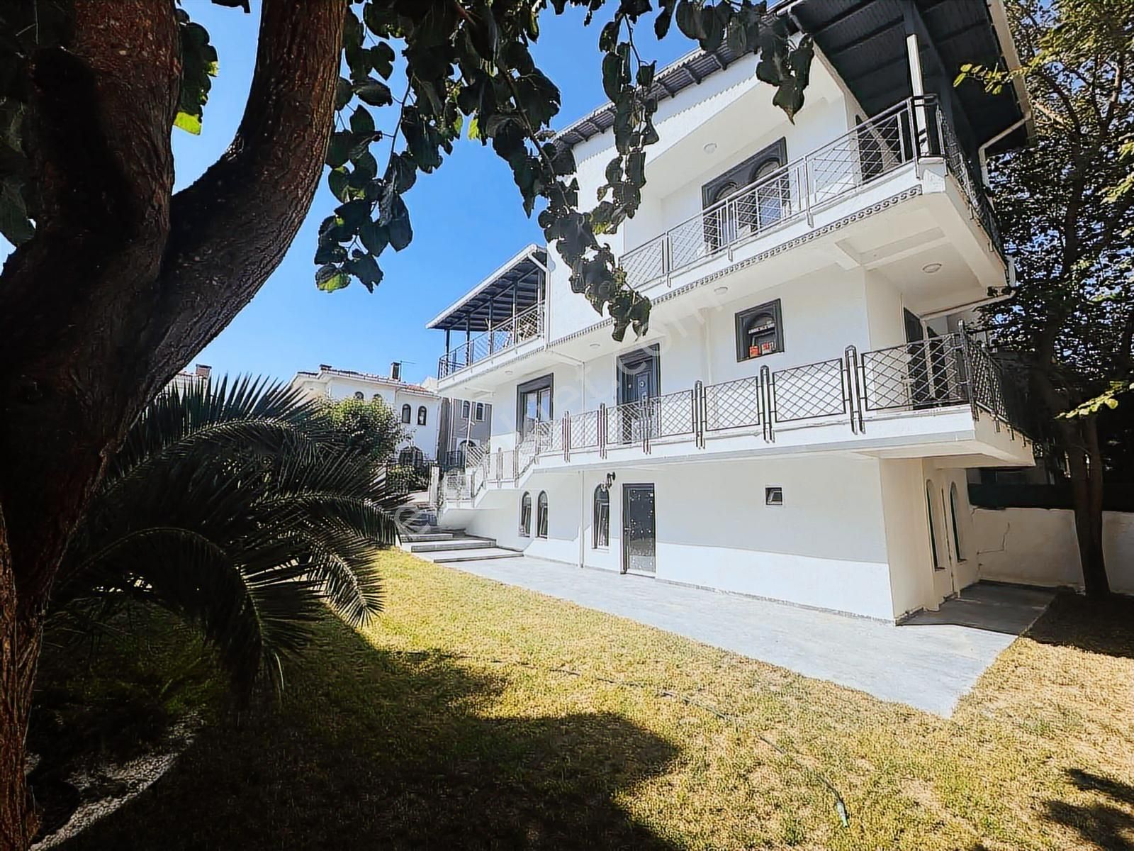 Silivri Selimpaşa Araptepe 4+1 İki Adet İmarlı Arsalı Villa - Görsel 7