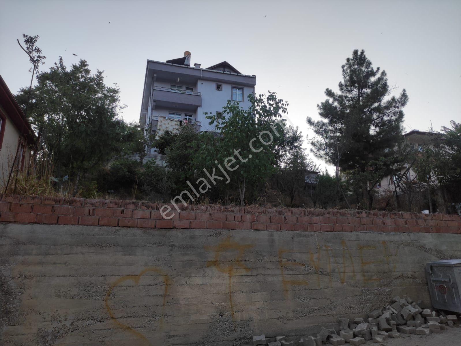 Hanönü Merkezde Çarşıya 5 Dk. 242 M2 3 Kat İmarlı Müstakil Tapu