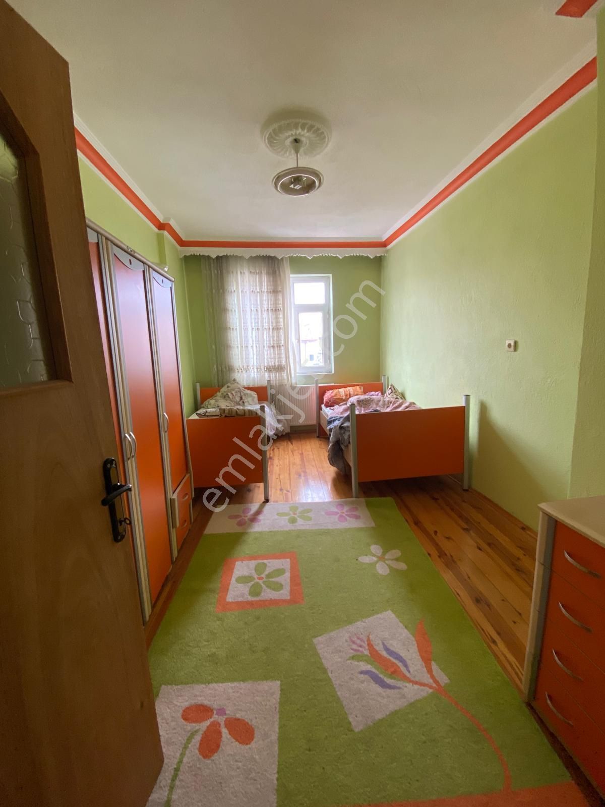 Beyşehir Hamidiye Mahallesinde Ana Cadde Üzeri Fırsat Satılık Daire