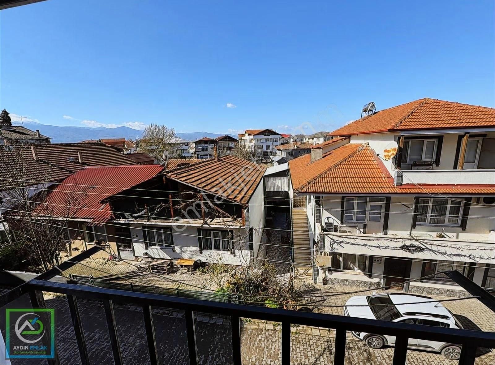 Ömercikler Çarşı Merkez'de Kiralık 2+1 Daire 3.kat Akyazı - Görsel 8