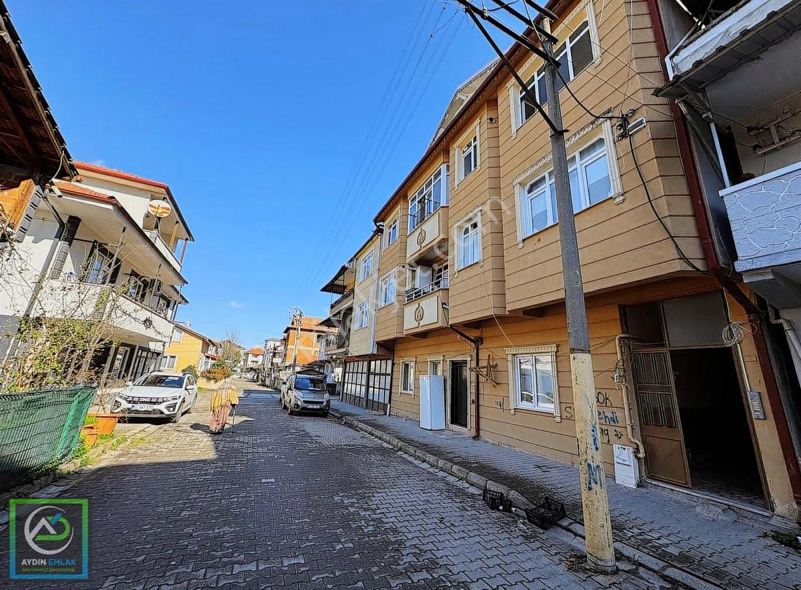 Ömercikler Çarşı Merkez'de Kiralık 2+1 Daire 3.kat Akyazı - Görsel 12