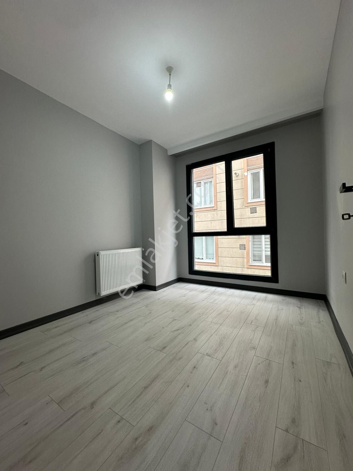 Beylikdüzü Yakuplu Mah Merkezi Konum'da Satılık Dubleks - Görsel 23