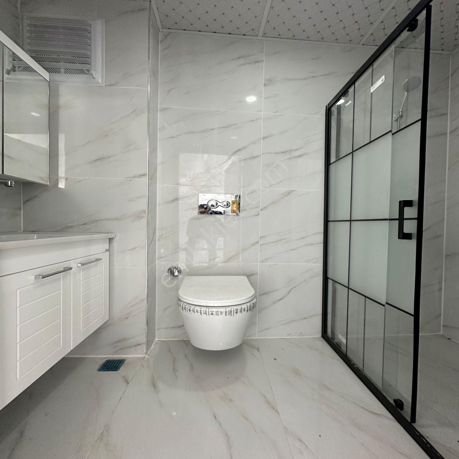 Beylikdüzü Yakuplu Mah Merkezi Konum'da Satılık Dubleks - Görsel 21