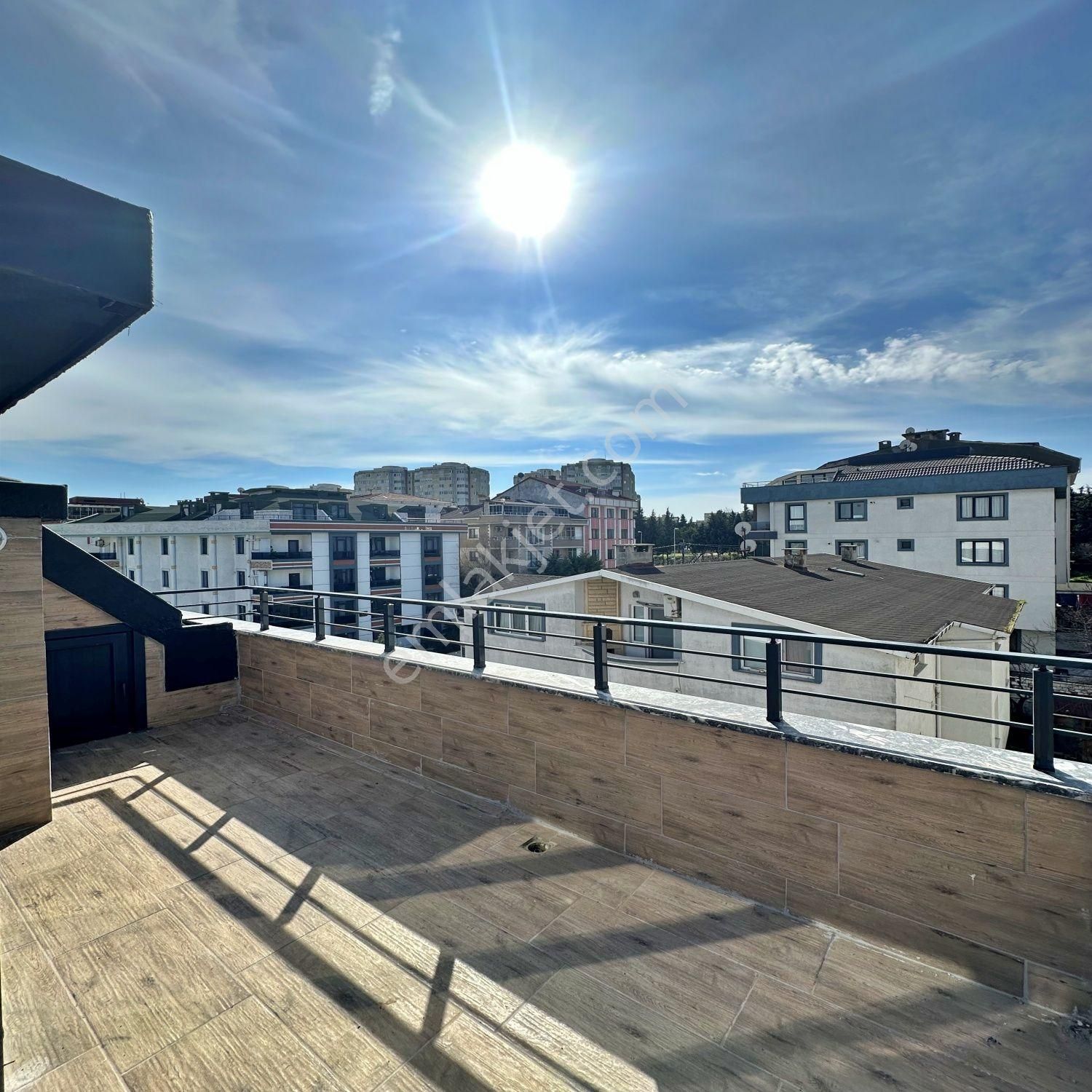 Beylikdüzü Yakuplu Mah Merkezi Konum'da Satılık Dubleks - Görsel 20