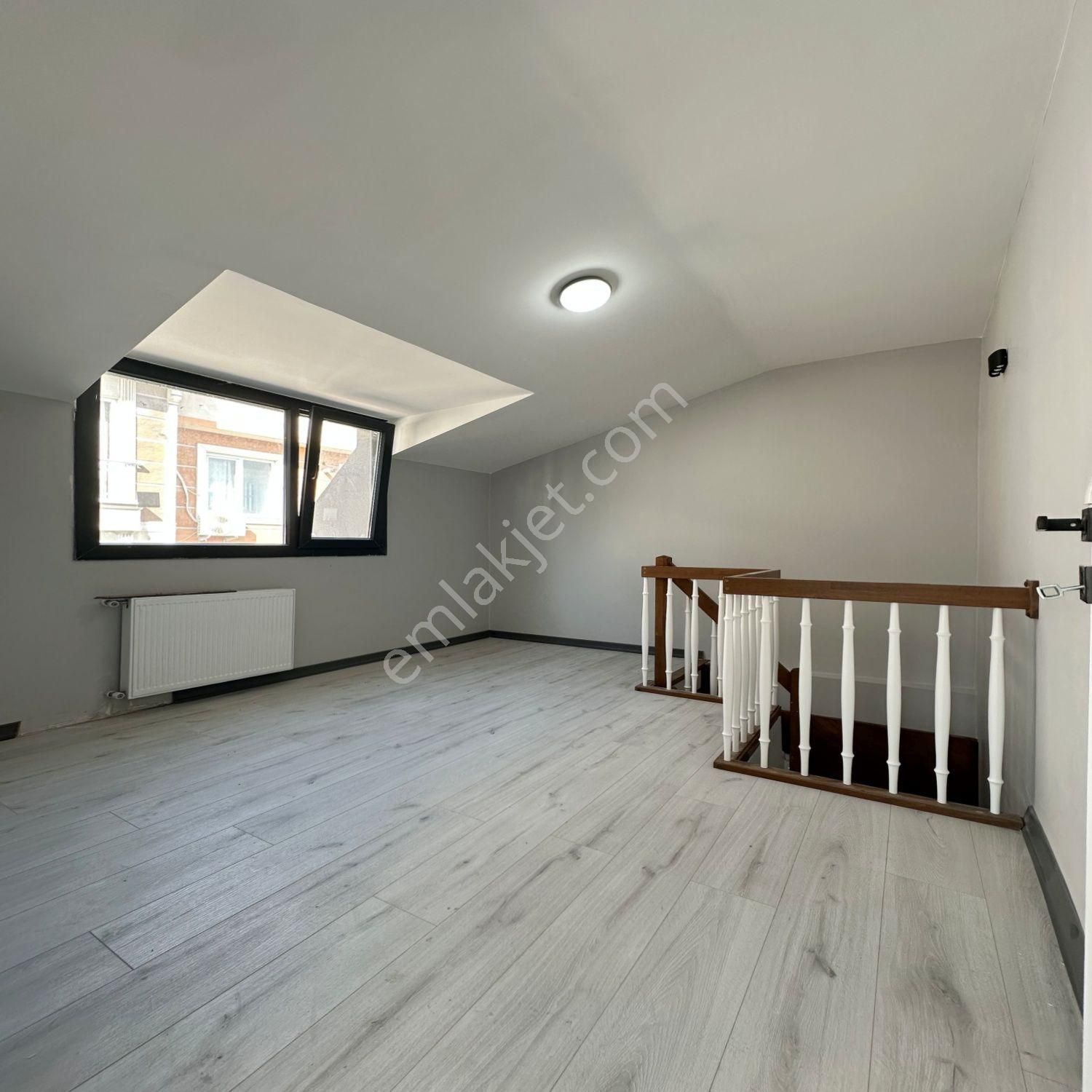 Beylikdüzü Yakuplu Mah Merkezi Konum'da Satılık Dubleks - Görsel 9