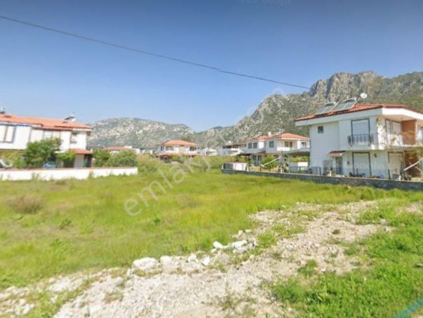 Milas Örende Villa İmarlı Arsa 499m2