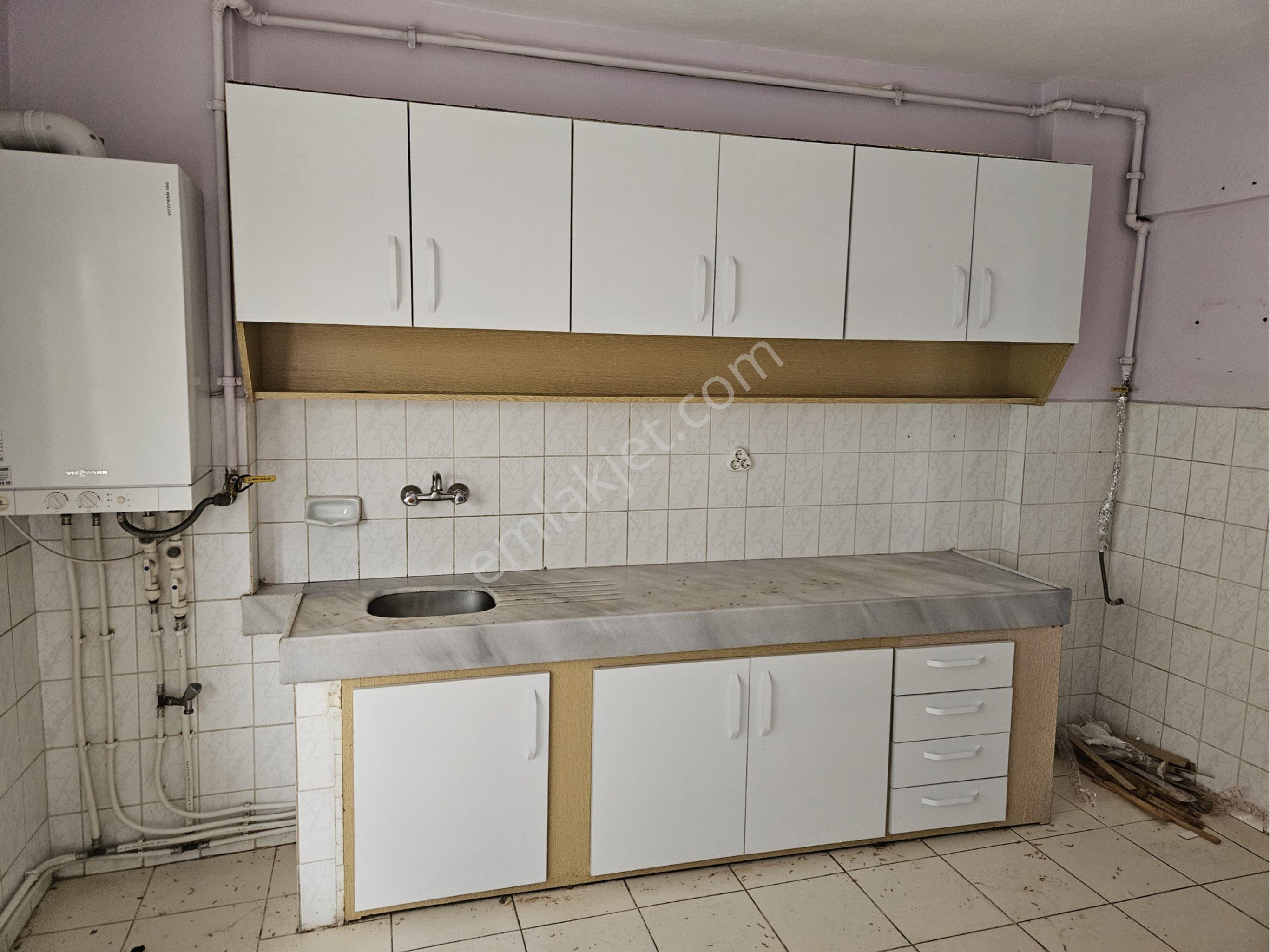 Yalova Gaziosmanpaşa’da Kiralık Geniş 3+1 Daire - Görsel 3