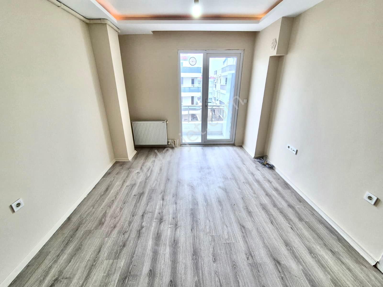 ▓karabuluttan▓kaçıran Üzülür! Ön Cephe 1+1 Full Kredili Daire - Görsel 2