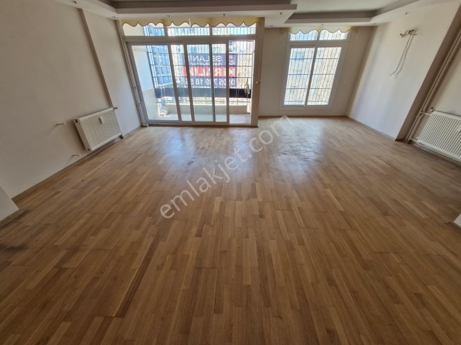 Ziya Paşa Bulvarında 2+1 Kapalı Mutfak Doğalgazlı Kiralık Daire - Görsel 12