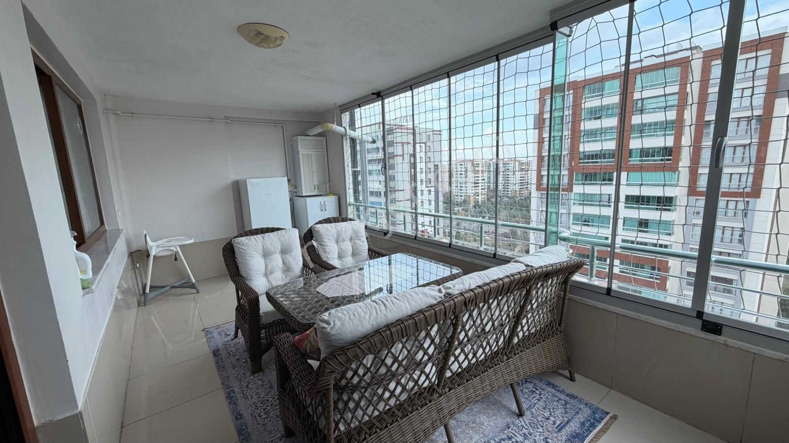 Tema Park Cıvarında 4+1 Satılık Havuzlu Lüx Daire - Görsel 5