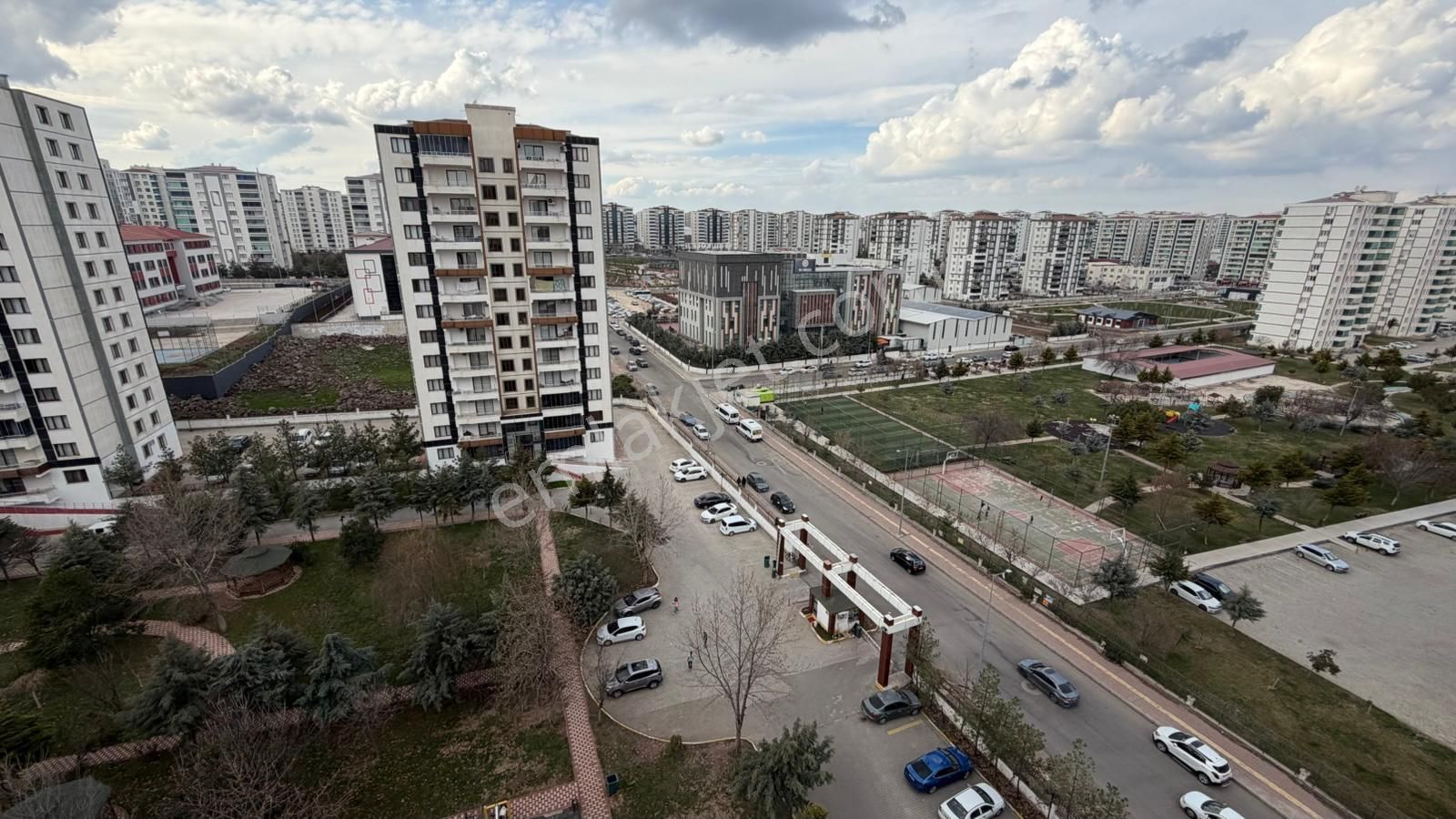 Tema Park Cıvarında 4+1 Satılık Havuzlu Lüx Daire - Görsel 32