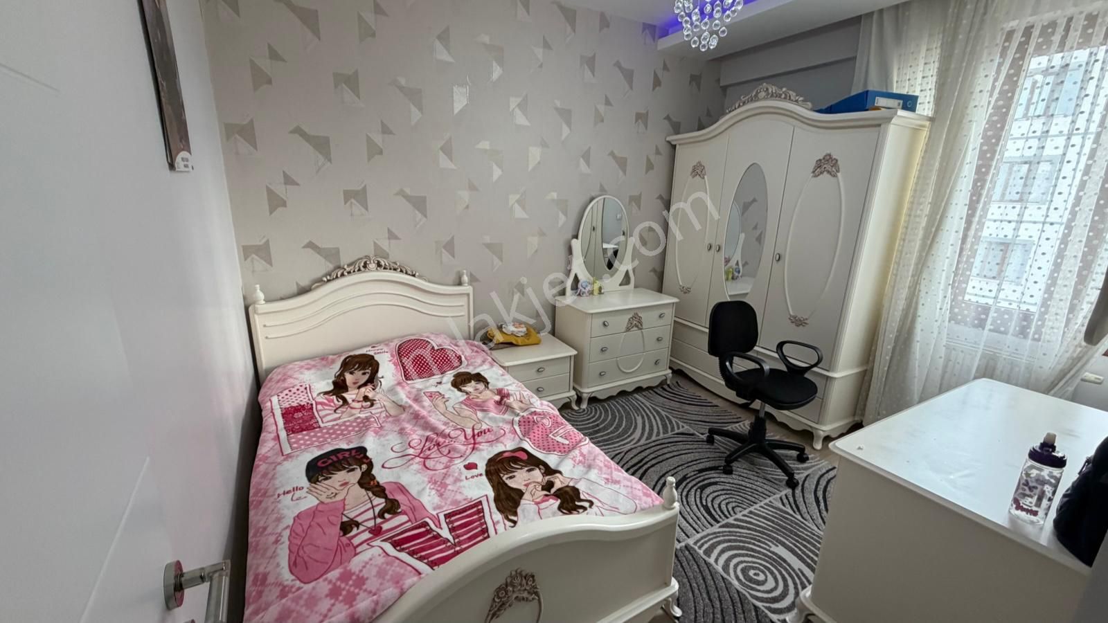 Tema Park Cıvarında 4+1 Satılık Havuzlu Lüx Daire - Görsel 3