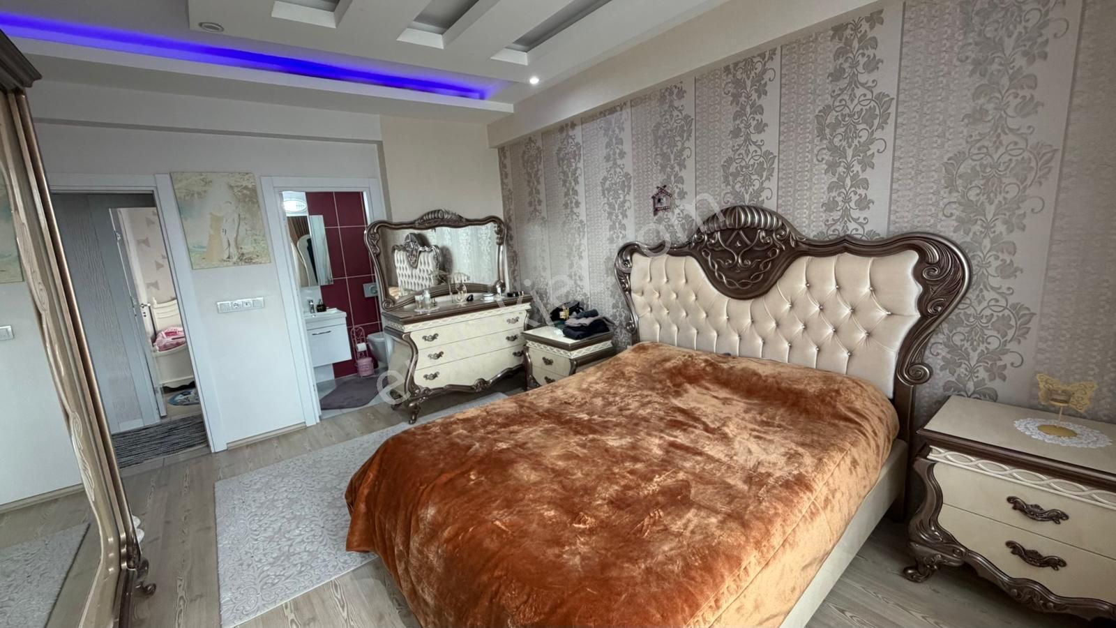 Tema Park Cıvarında 4+1 Satılık Havuzlu Lüx Daire - Görsel 16