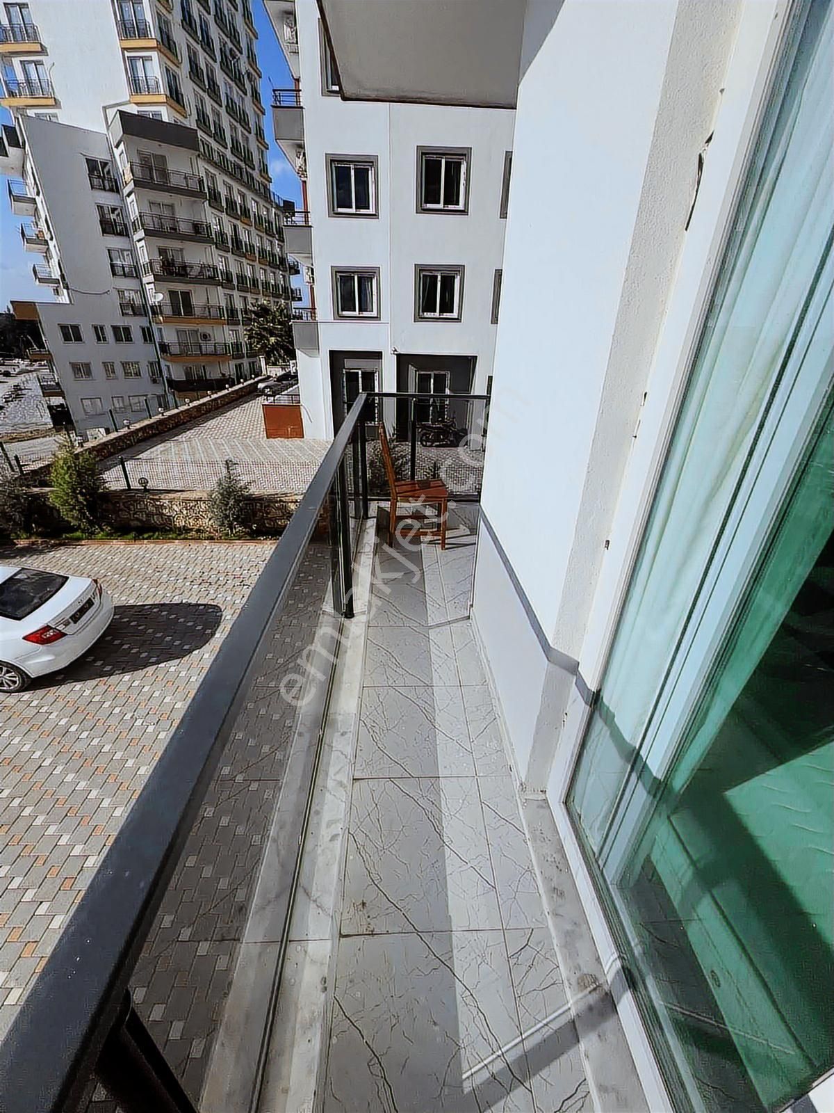 ~çarkıpare'de~stadyum~karsısı~bulvar~manzaralı~1+1~sıfır~eşyalı~ - Görsel 5