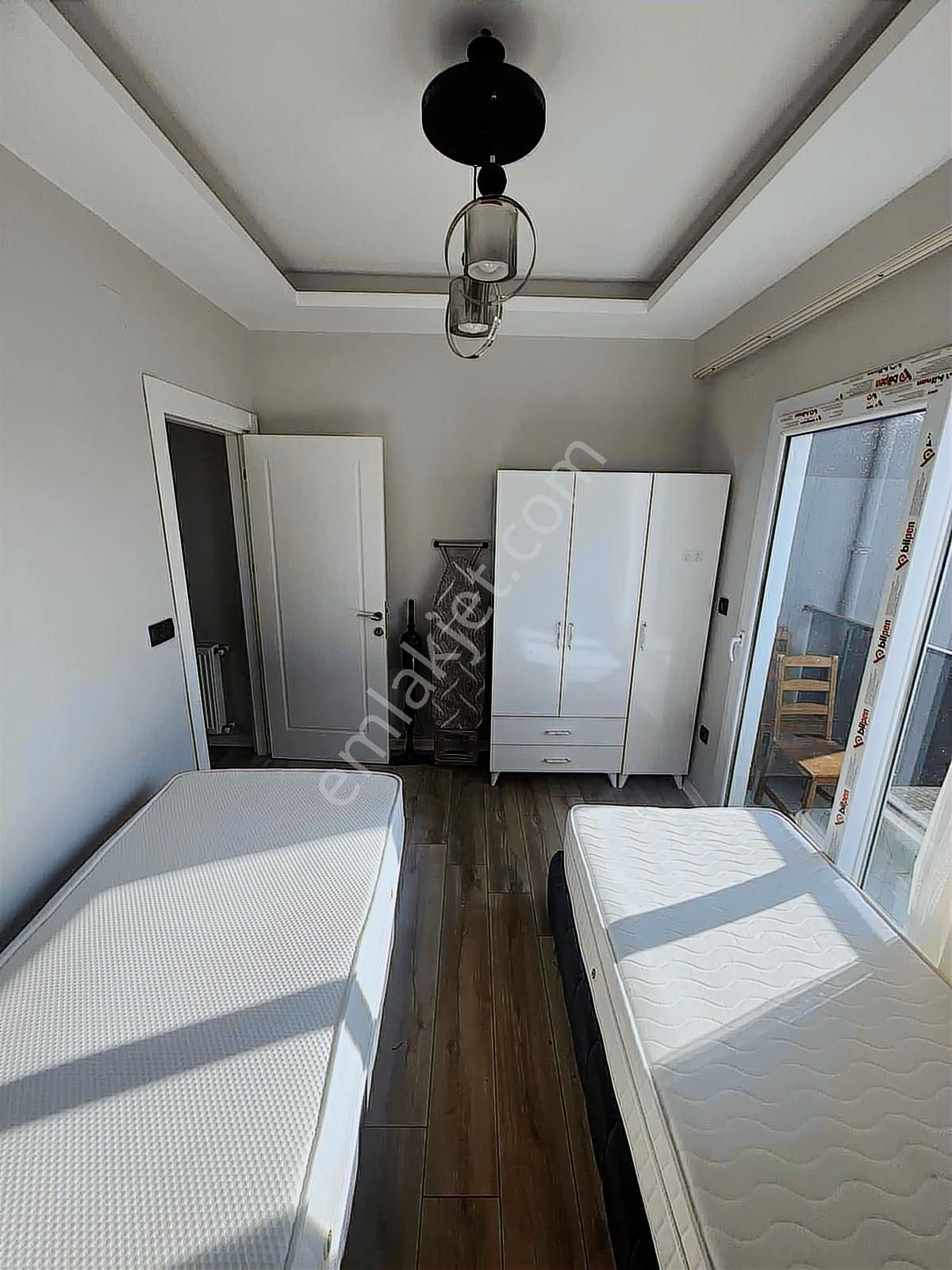 ~çarkıpare'de~stadyum~karsısı~bulvar~manzaralı~1+1~sıfır~eşyalı~ - Görsel 12