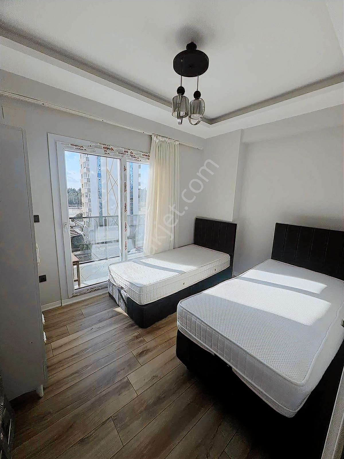 ~çarkıpare'de~stadyum~karsısı~bulvar~manzaralı~1+1~sıfır~eşyalı~ - Görsel 4