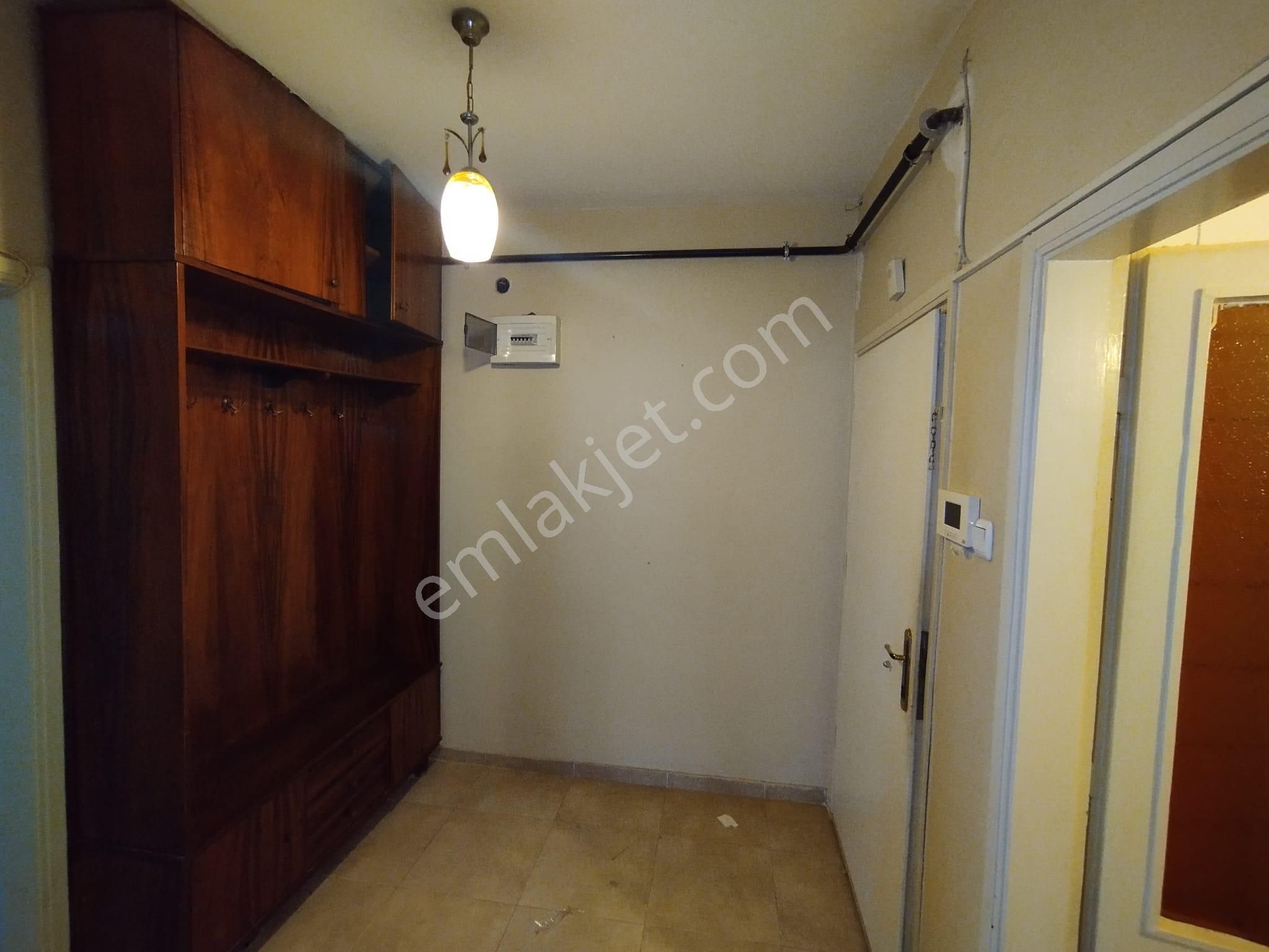 Atatürk Caddesine Yakın Mükemmel Lokasyonda 3+1 Kapalı Mutfaklı Doğalgazlı Daire - Görsel 24