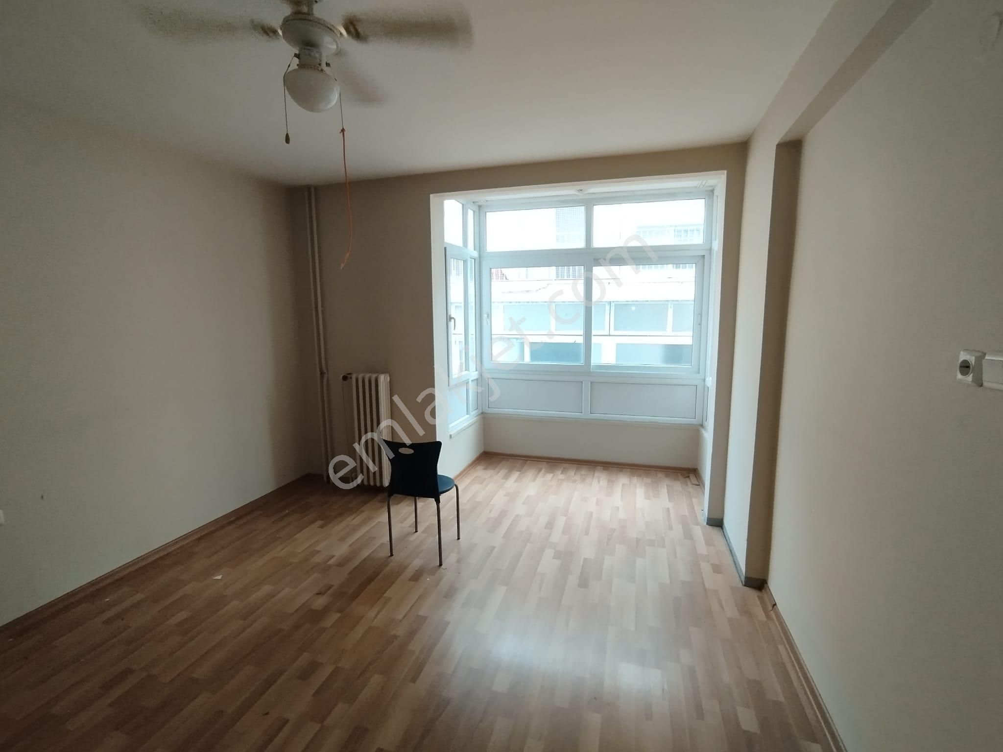 Atatürk Caddesine Yakın Mükemmel Lokasyonda 3+1 Kapalı Mutfaklı Doğalgazlı Daire - Görsel 8