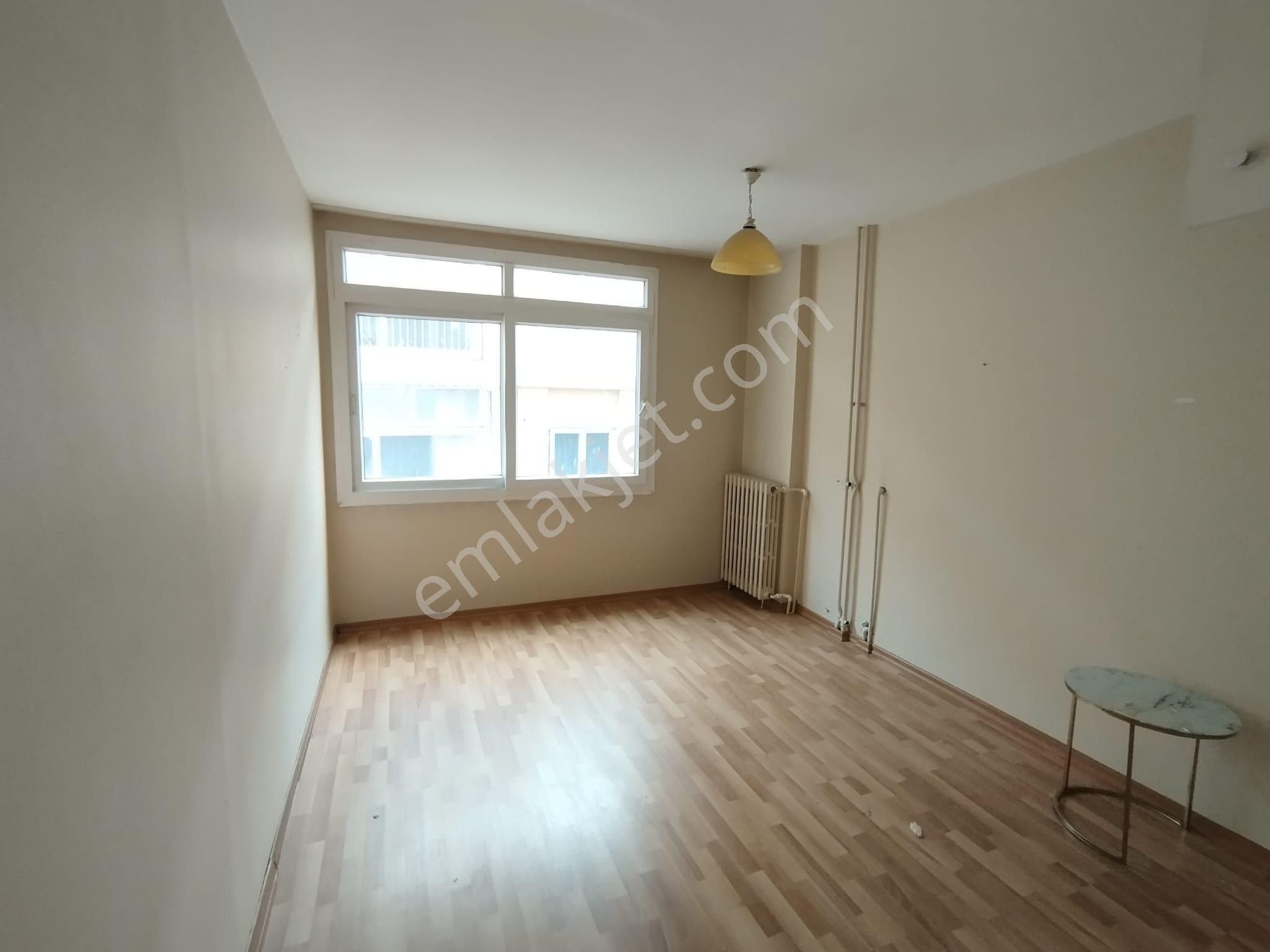 Atatürk Caddesine Yakın Mükemmel Lokasyonda 3+1 Kapalı Mutfaklı Doğalgazlı Daire - Görsel 3