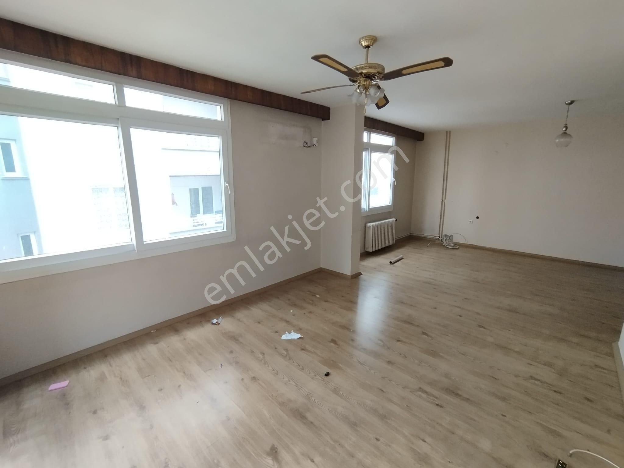 Atatürk Caddesine Yakın Mükemmel Lokasyonda 3+1 Kapalı Mutfaklı Doğalgazlı Daire - Görsel 7