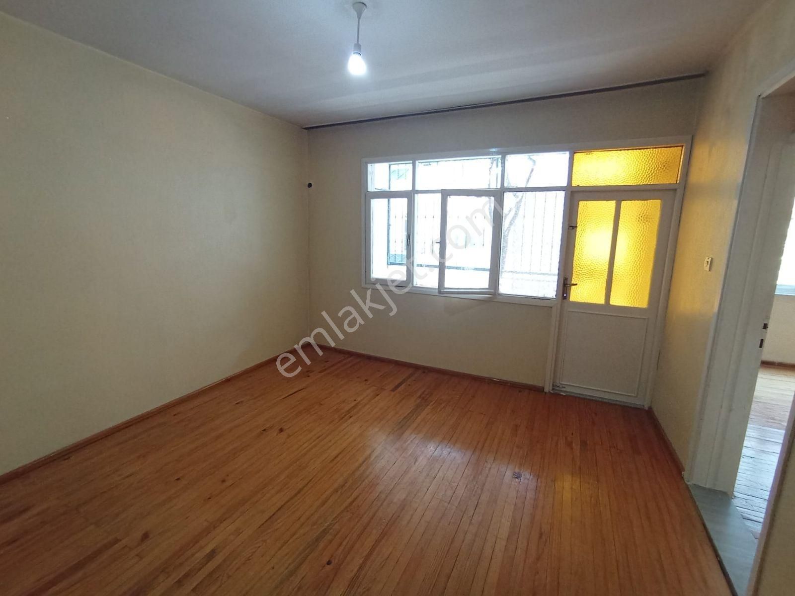 Karabağlar Merkezde Eserkent Yakınında 3+1 120m2 Daire Kiralıktı - Görsel 9