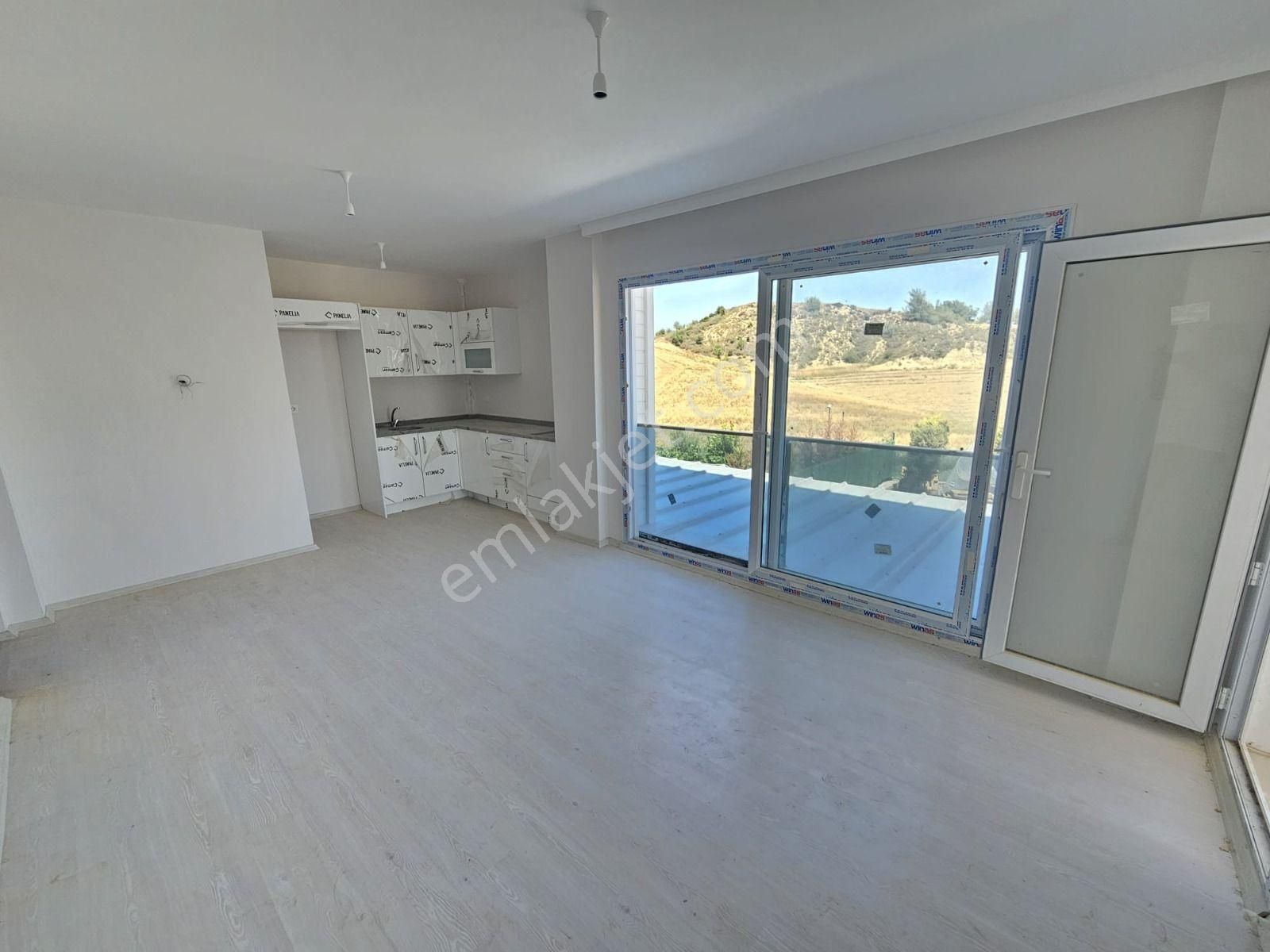 Kabasakalda Sosyal Donatılı+havuzlu+güvenlikli+ 2+1 Açık Mutfak Satılık Daire - Görsel 5