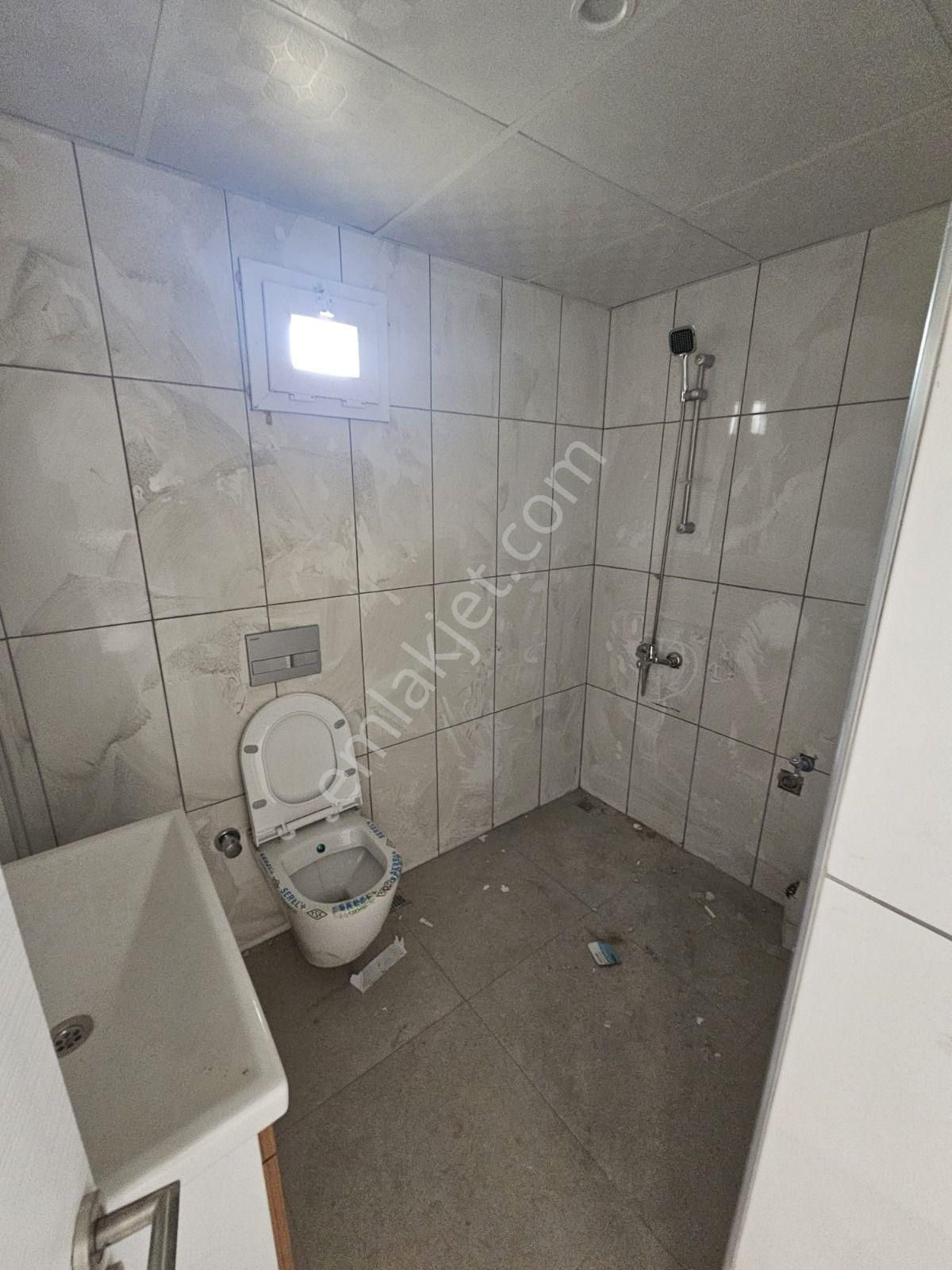 Kabasakalda Sosyal Donatılı+havuzlu+güvenlikli+ 2+1 Açık Mutfak Satılık Daire - Görsel 11