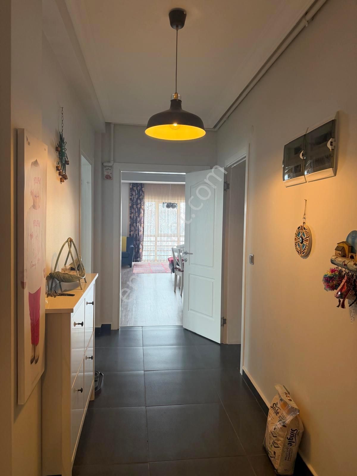 Kültür Mahallesi İçel Sokak'ta Bakımlı 3+1 Daire - Görsel 2