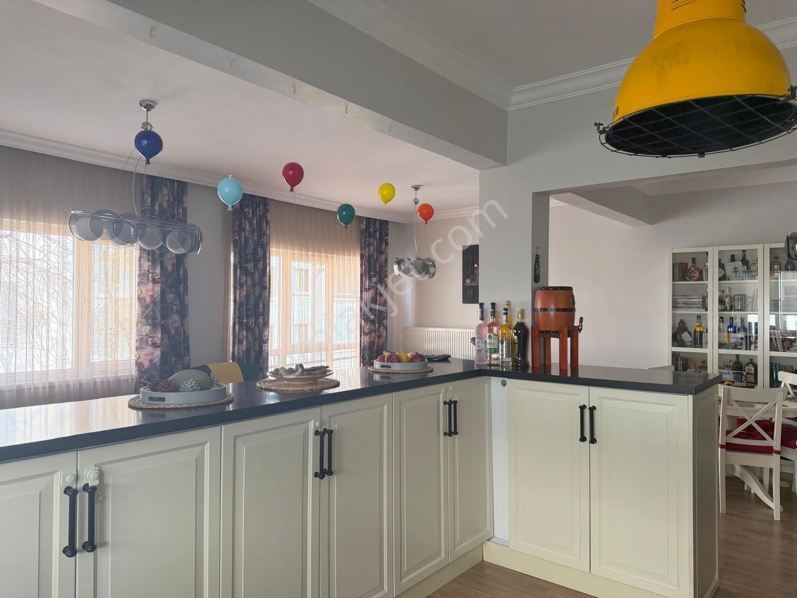 Kültür Mahallesi İçel Sokak'ta Bakımlı 3+1 Daire - Görsel 22